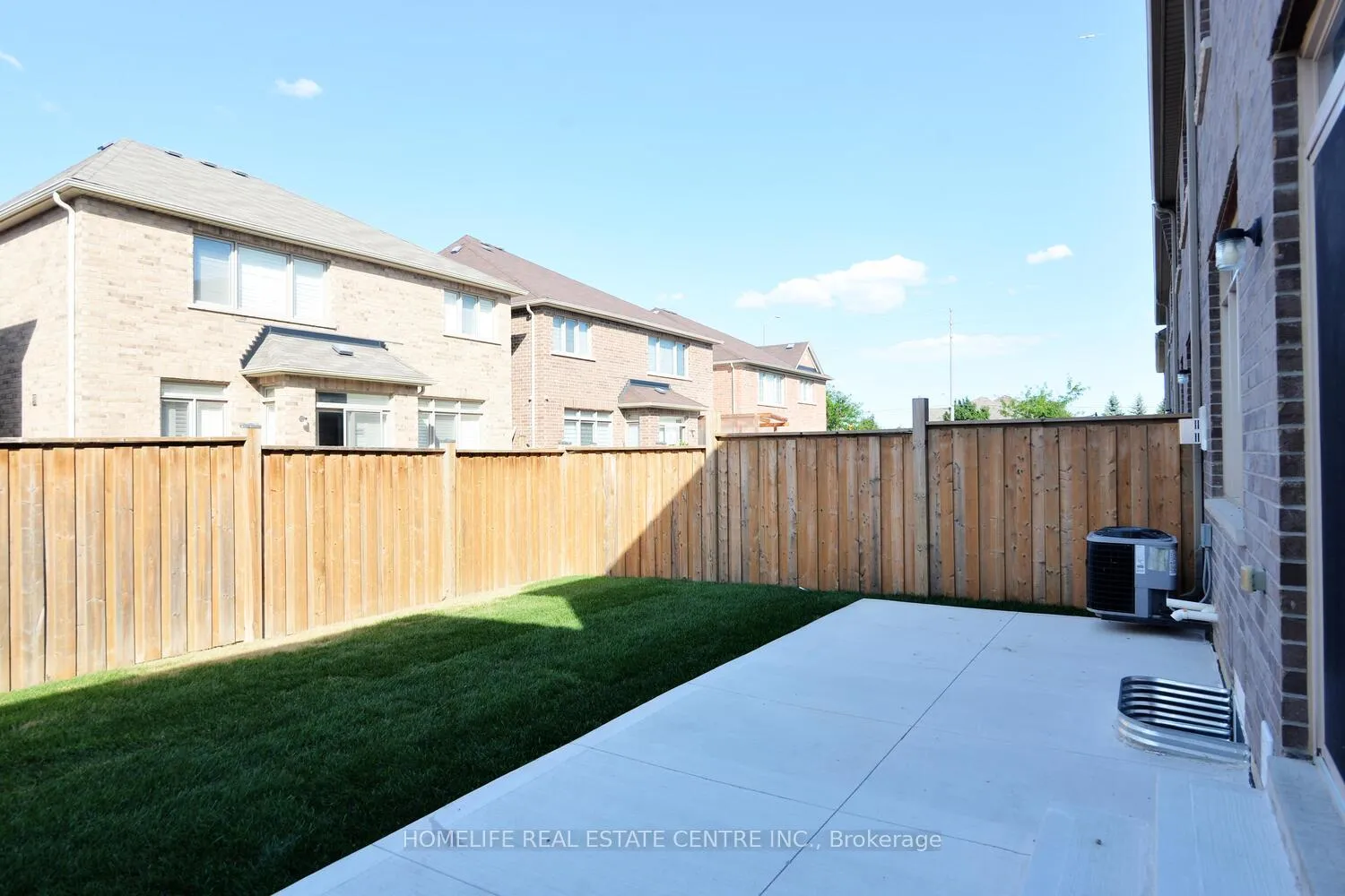 Photo 48 of 71 Villadowns Trail, Brampton, Sandringham-Wellington North — HOMEH