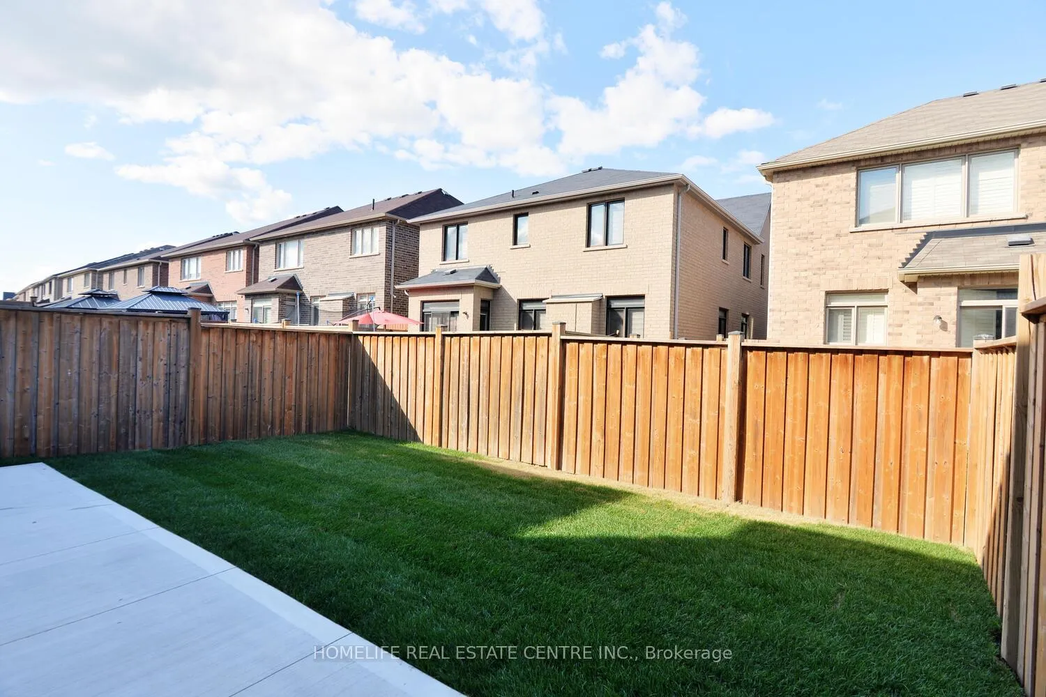 Photo 50 of 71 Villadowns Trail, Brampton, Sandringham-Wellington North — HOMEH