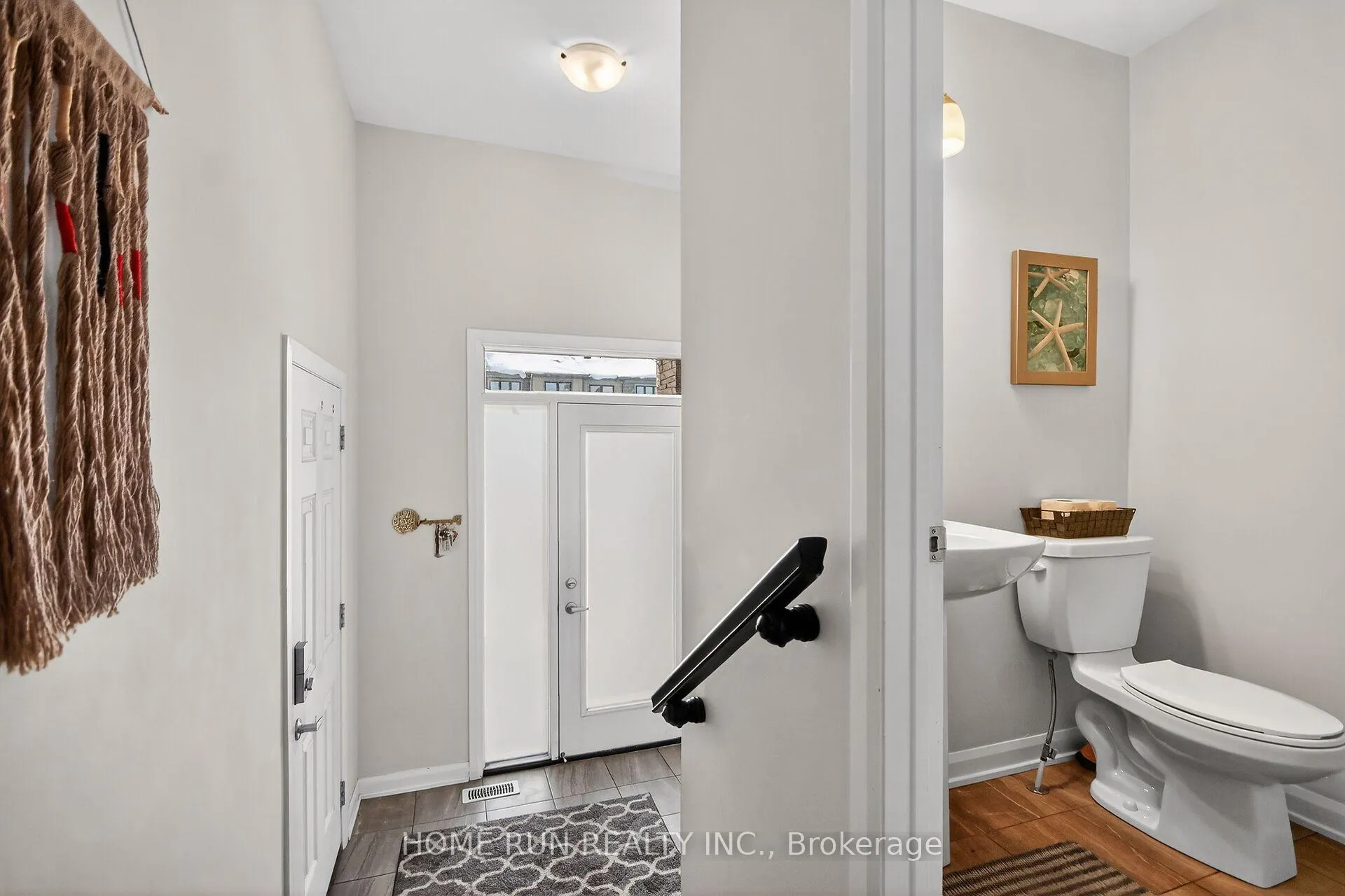 Photo 2 of 733 Cashmere Terrace, Ottawa, Barrhaven - Heritage Park — HOMEH
