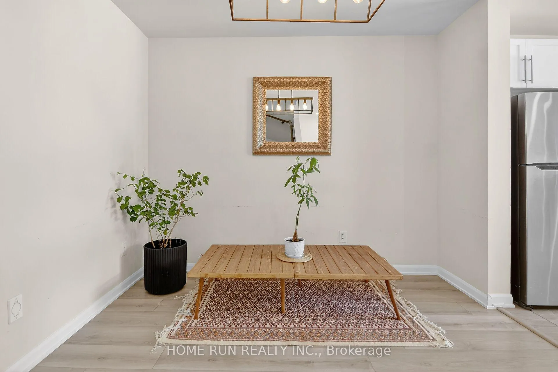 Photo 5 of 733 Cashmere Terrace, Ottawa, Barrhaven - Heritage Park — HOMEH