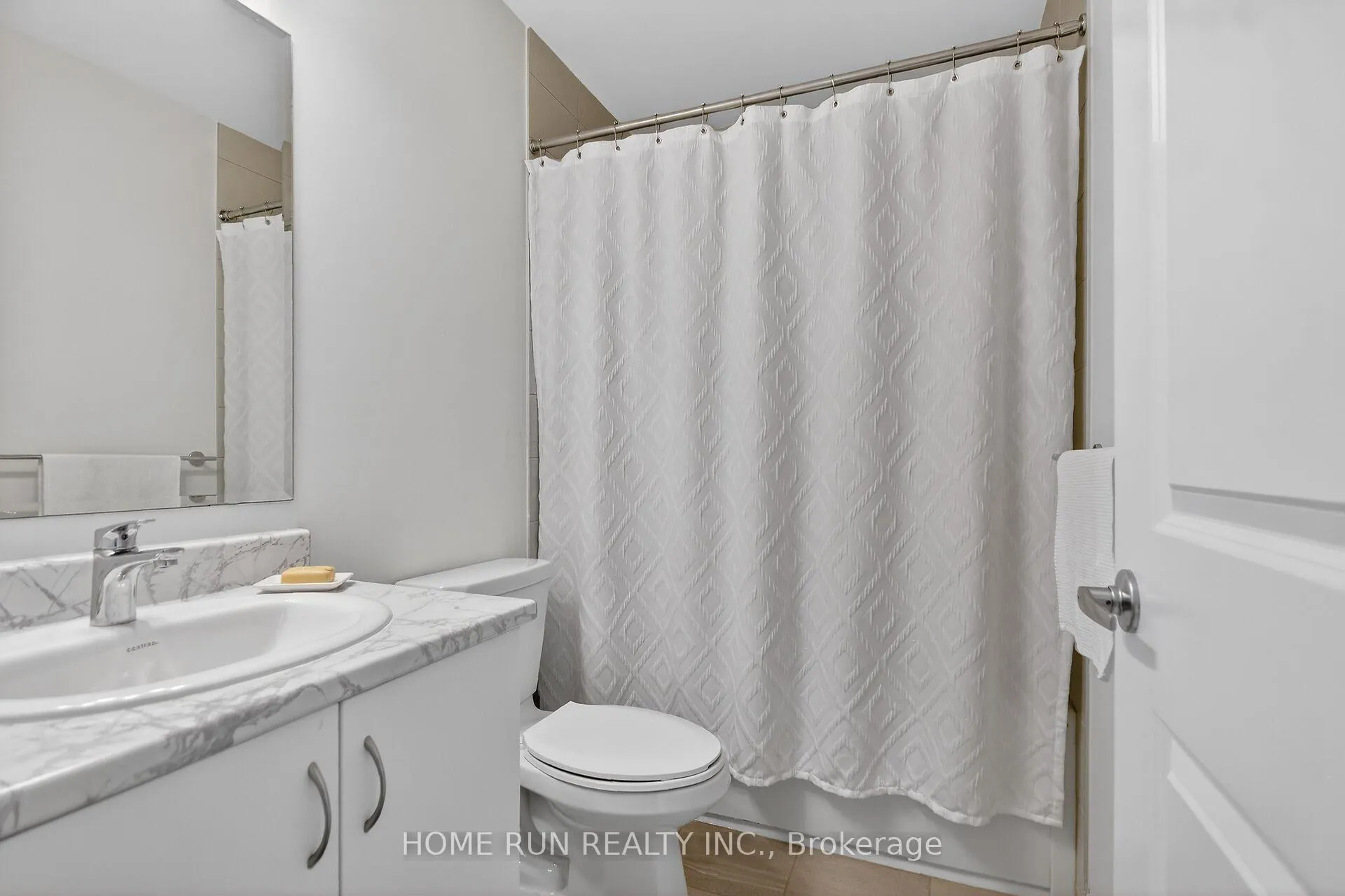 Photo 22 of 733 Cashmere Terrace, Ottawa, Barrhaven - Heritage Park — HOMEH