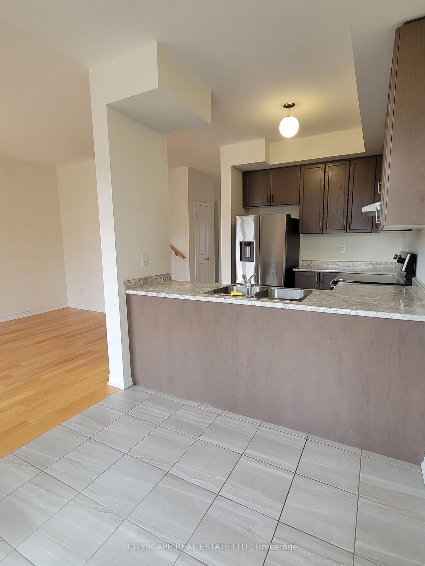 Photo 6 of Unit 604, 2540 William Jackson Drive N, Pickering, Duffin Heights — HOMEH