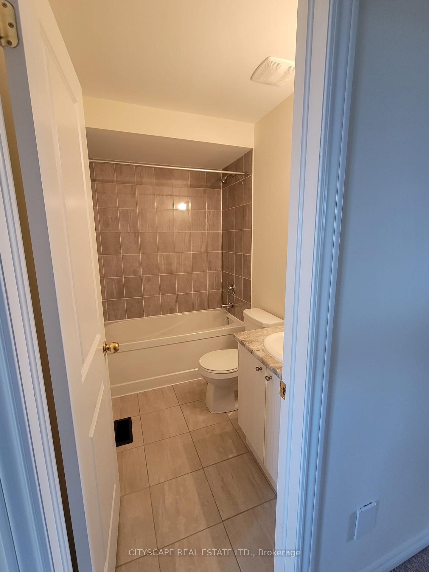 Photo 14 of Unit 604, 2540 William Jackson Drive N, Pickering, Duffin Heights — HOMEH