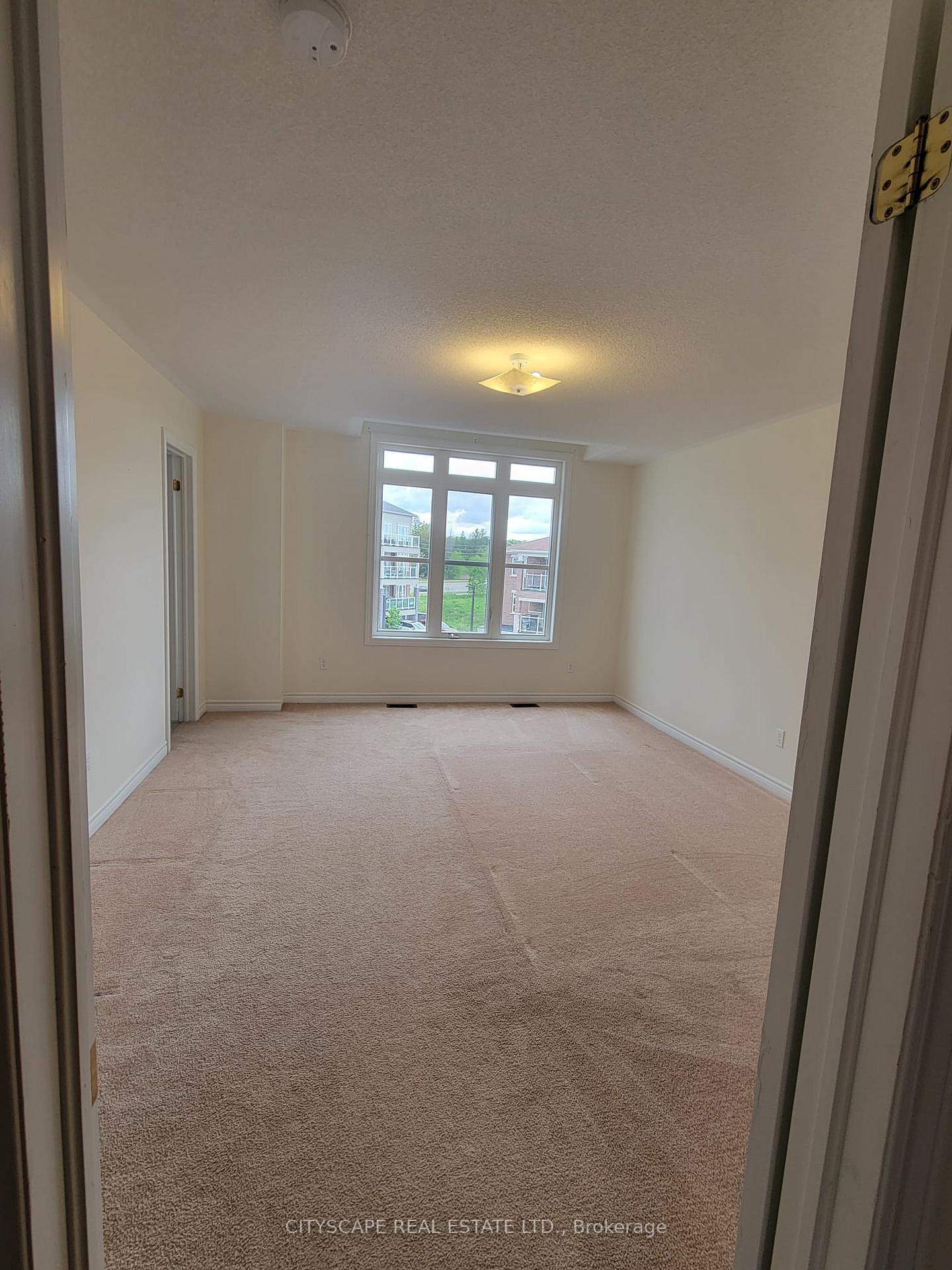 Photo 15 of Unit 604, 2540 William Jackson Drive N, Pickering, Duffin Heights — HOMEH