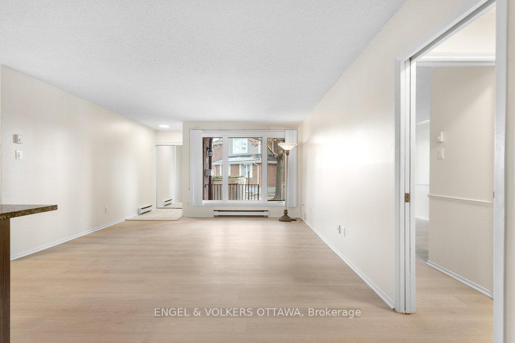 Photo 7 of Unit 102, 465 Canteval Terrace, Ottawa, Fallingbrook/Pineridge — HOMEH