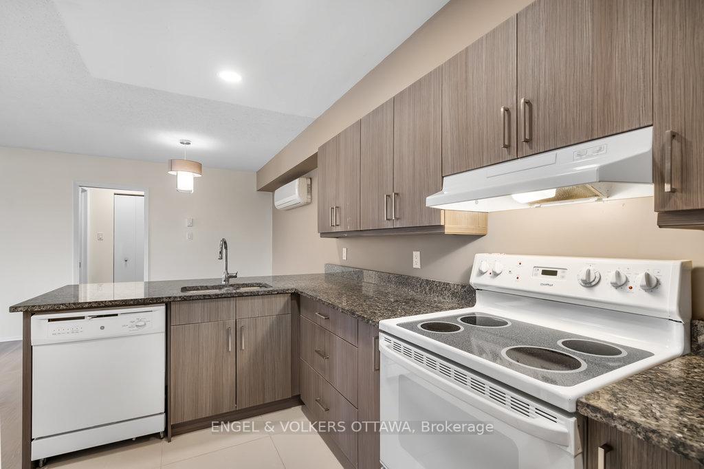 Photo 13 of Unit 102, 465 Canteval Terrace, Ottawa, Fallingbrook/Pineridge — HOMEH