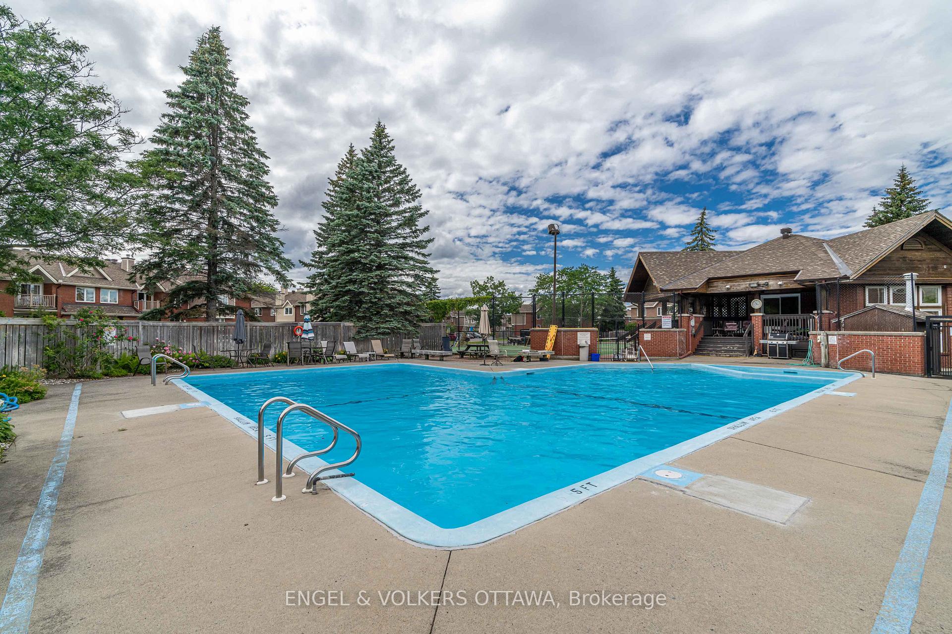 Photo 36 of Unit 102, 465 Canteval Terrace, Ottawa, Fallingbrook/Pineridge — HOMEH