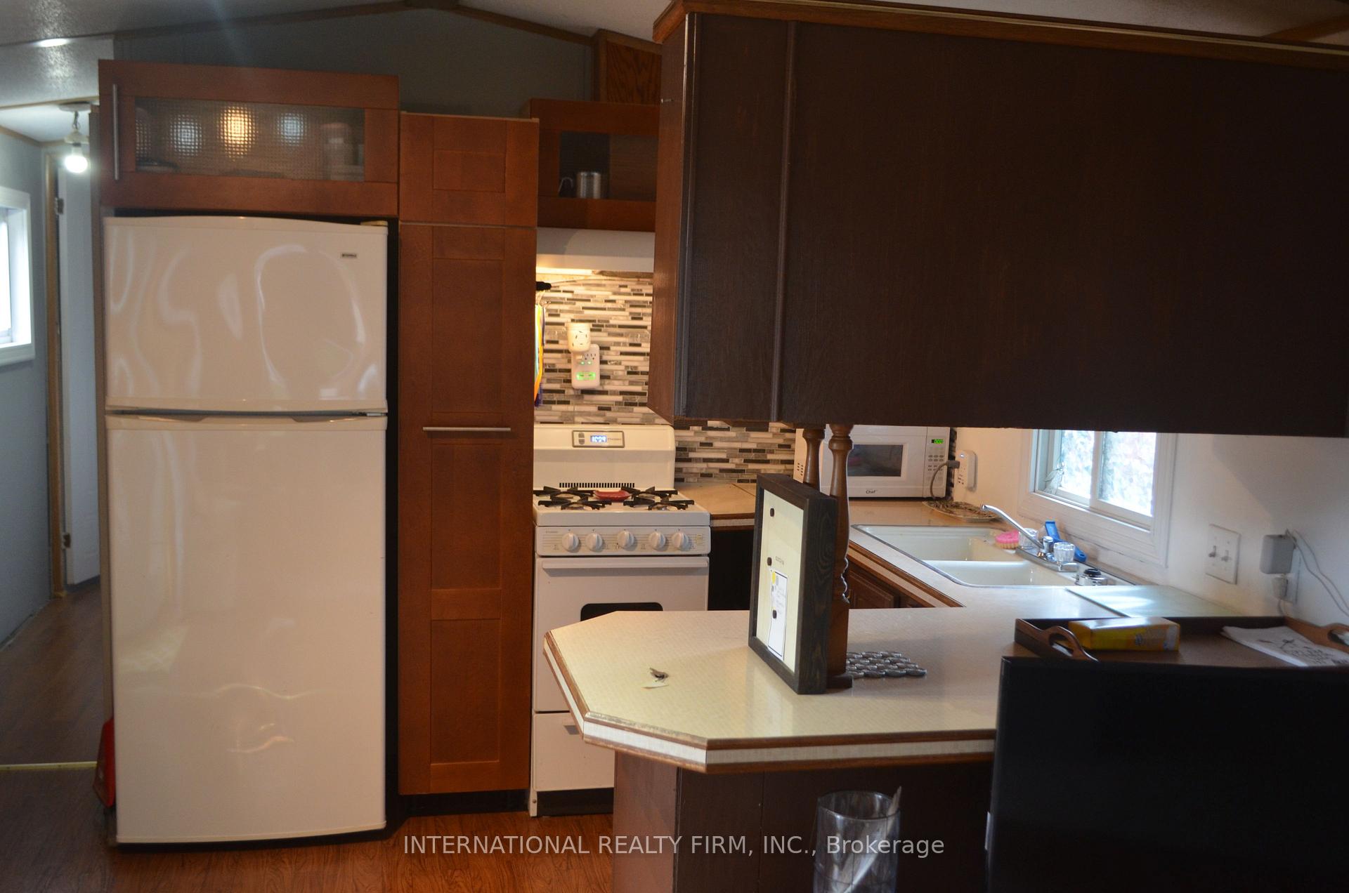 Photo 6 of Unit 16, 623 King Avenue E, Clarington, Newcastle — HOMEH