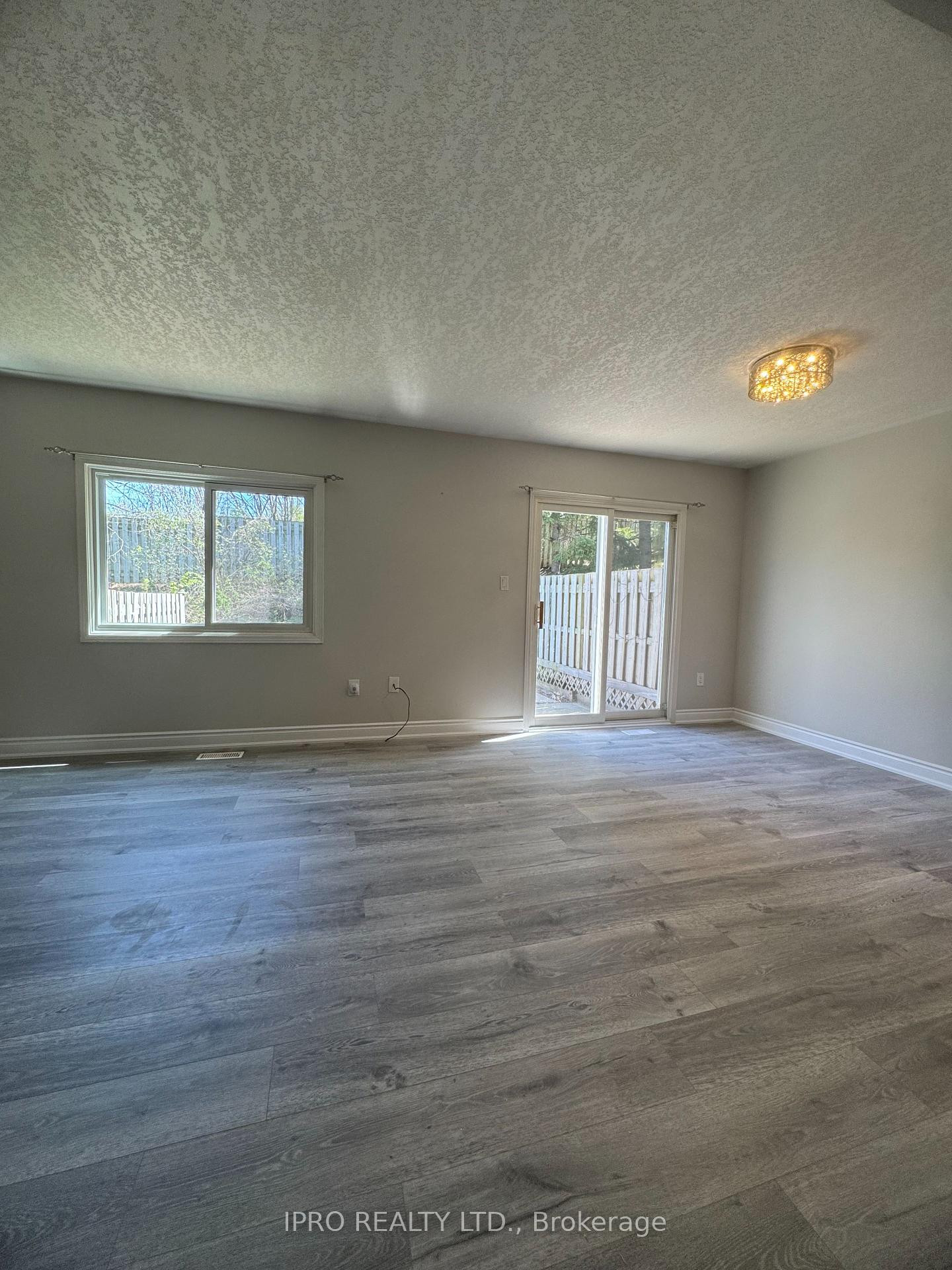 Photo 9 of Unit 19, 29 Paulander Drive, Kitchener — HOMEH