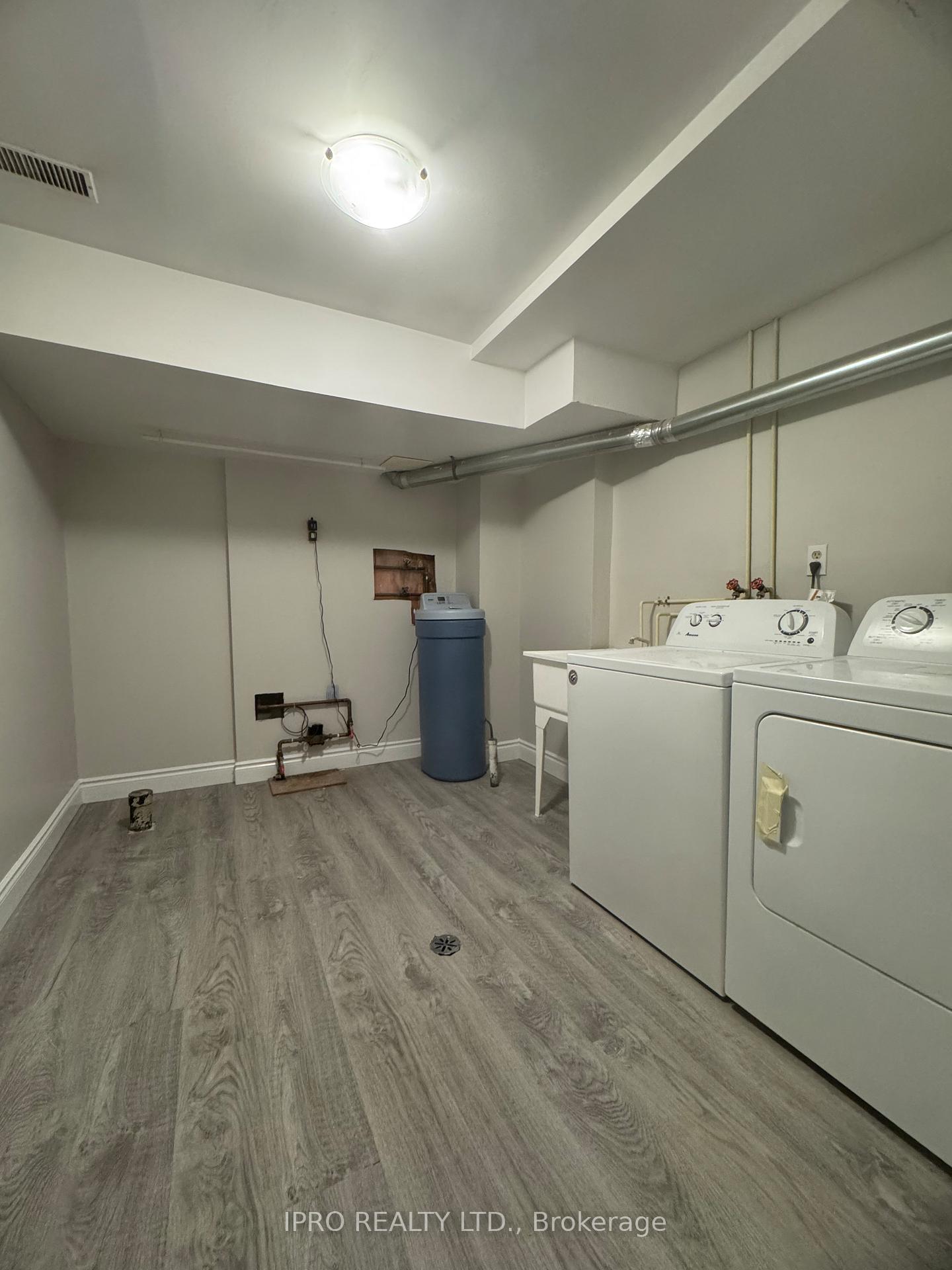 Photo 31 of Unit 19, 29 Paulander Drive, Kitchener — HOMEH