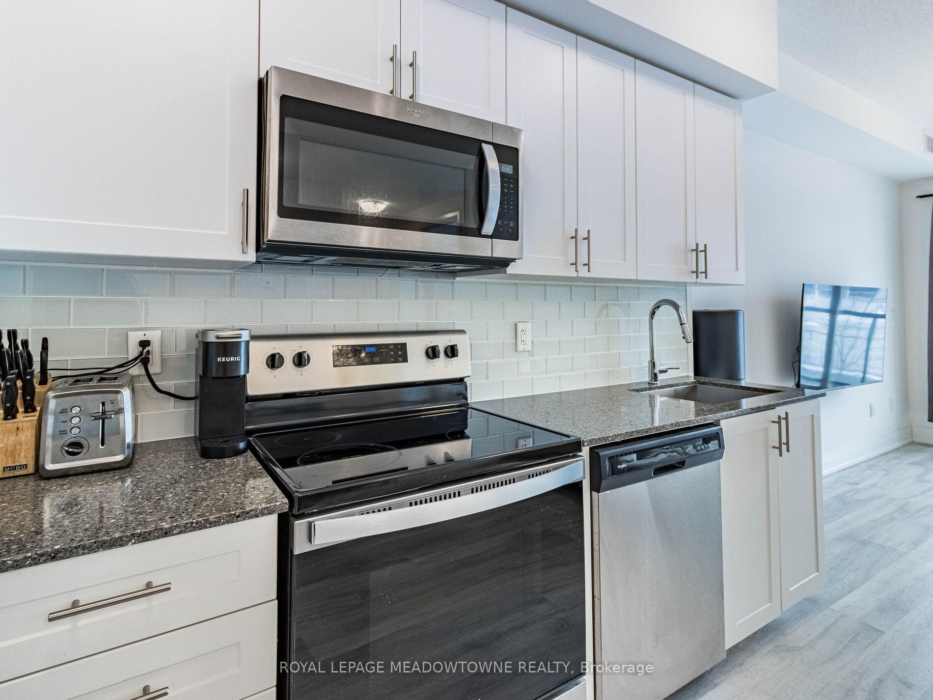 Photo 39 of Unit 216, 9700 Ninth Line, Markham, Greensborough — HOMEH