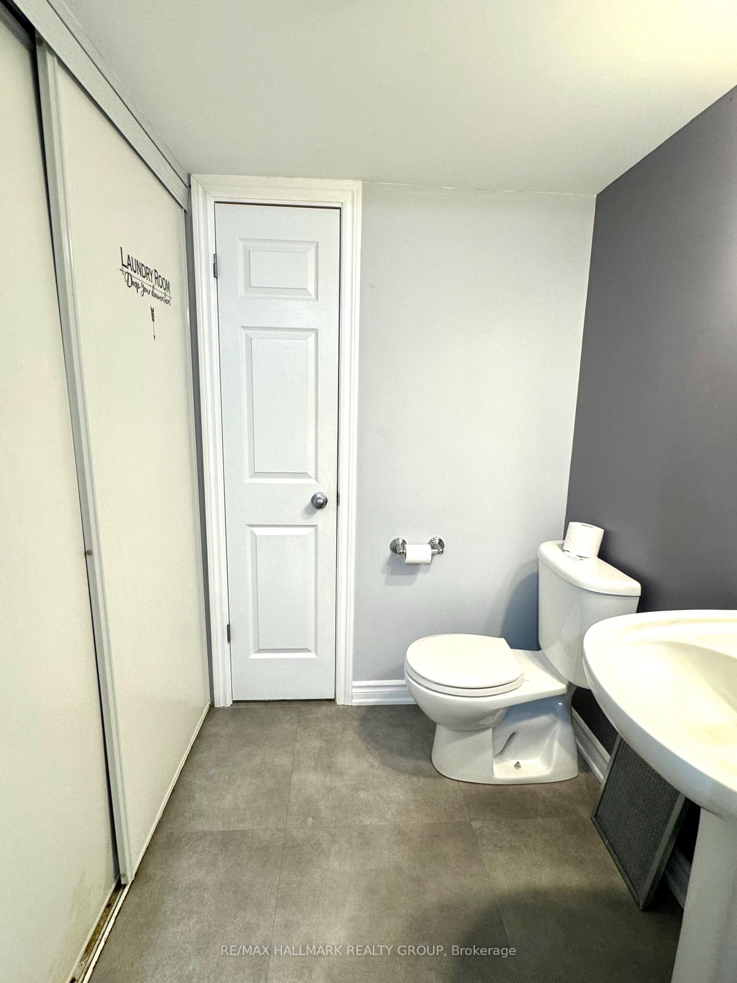 Photo 3 of 126B Lindenshade Drive, Ottawa, Barrhaven - Strandherd — HOMEH