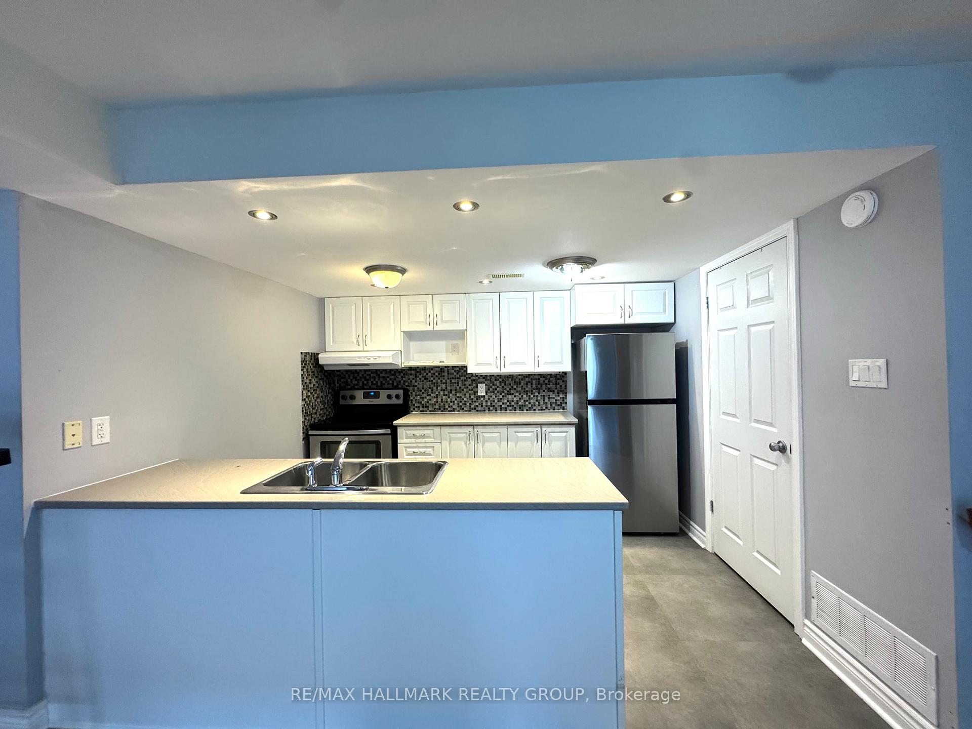 Photo 6 of 126B Lindenshade Drive, Ottawa, Barrhaven - Strandherd — HOMEH