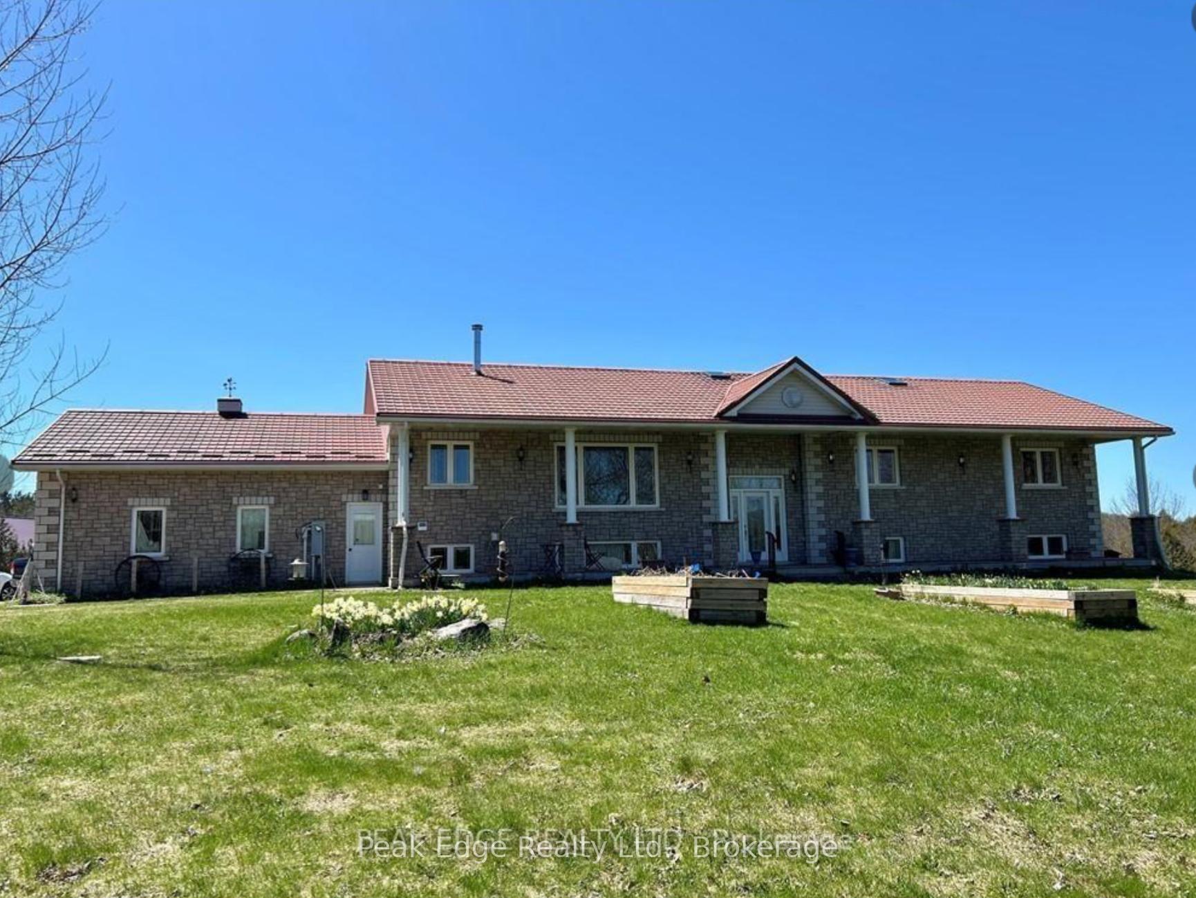Front of 175442 Concession 6