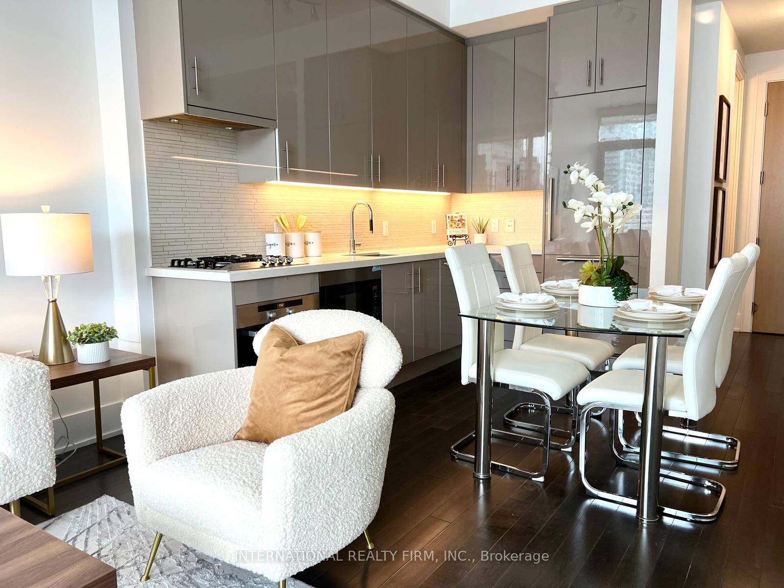Photo 4 of Unit 838, 39 Queens Quay E, Toronto, Waterfront Communities — HOMEH