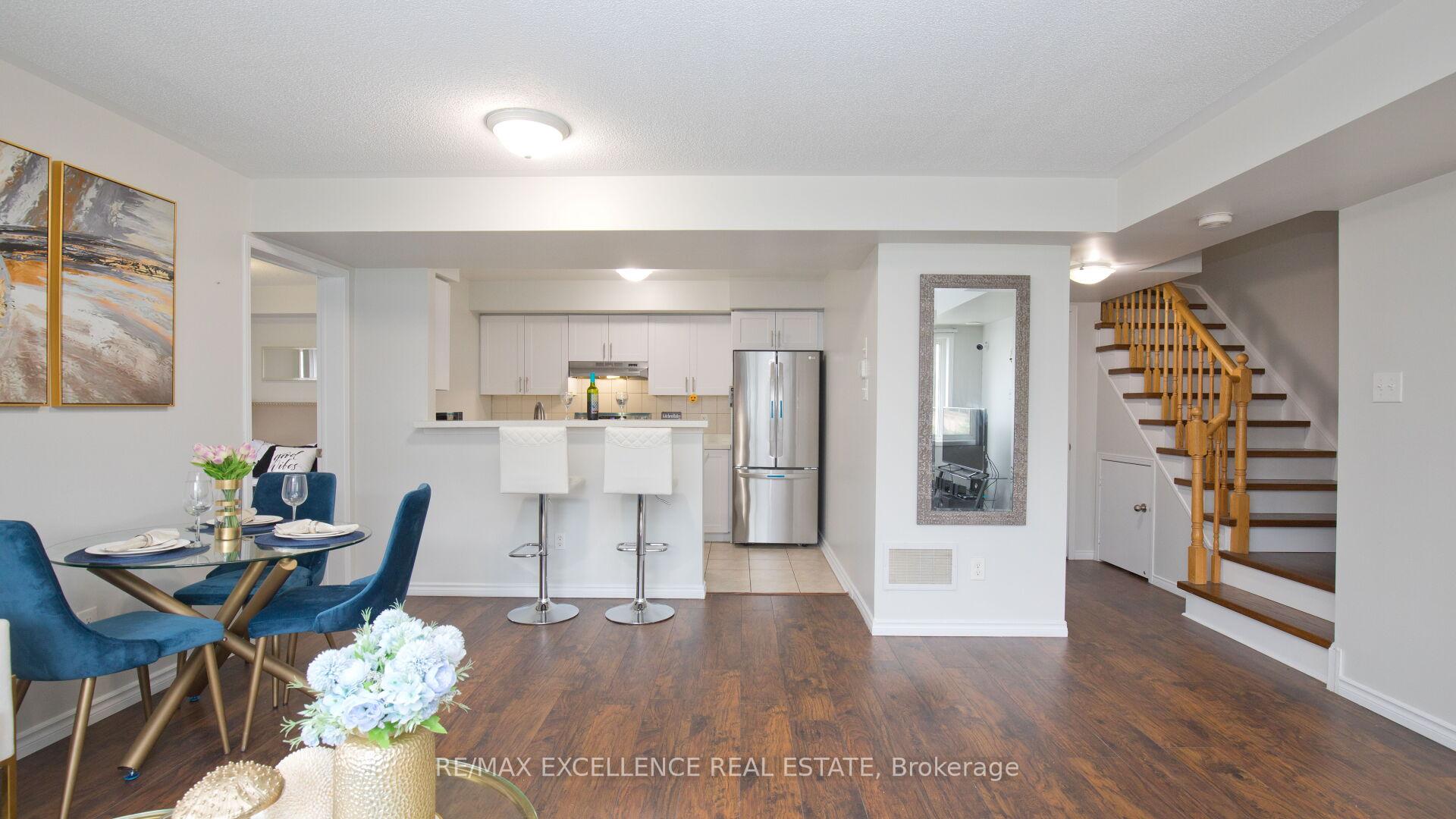 Photo 8 of Unit 86, 60 Fairwood Circle, Brampton, Sandringham-Wellington — HOMEH