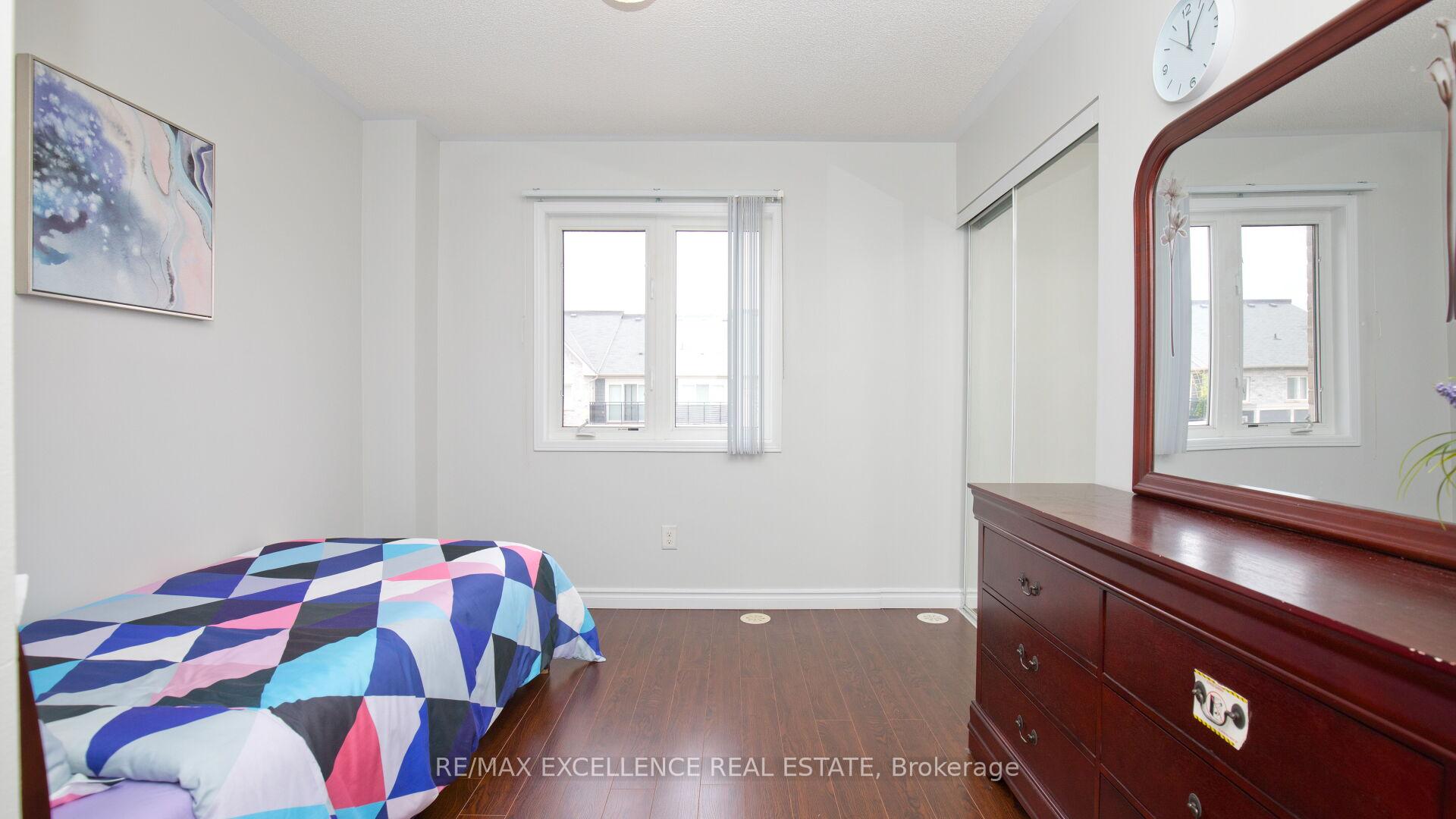 Photo 30 of Unit 86, 60 Fairwood Circle, Brampton, Sandringham-Wellington — HOMEH