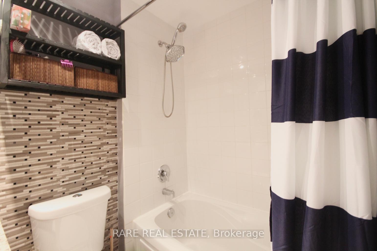 Photo 7 of Unit 221, 550 Front Street W, Toronto, Waterfront Communities — HOMEH