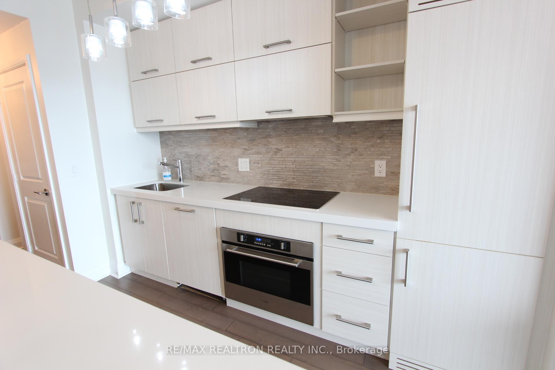 Photo 8 of Unit 4111, 1080 Bay Street, Toronto, Bay Street Corridor — HOMEH