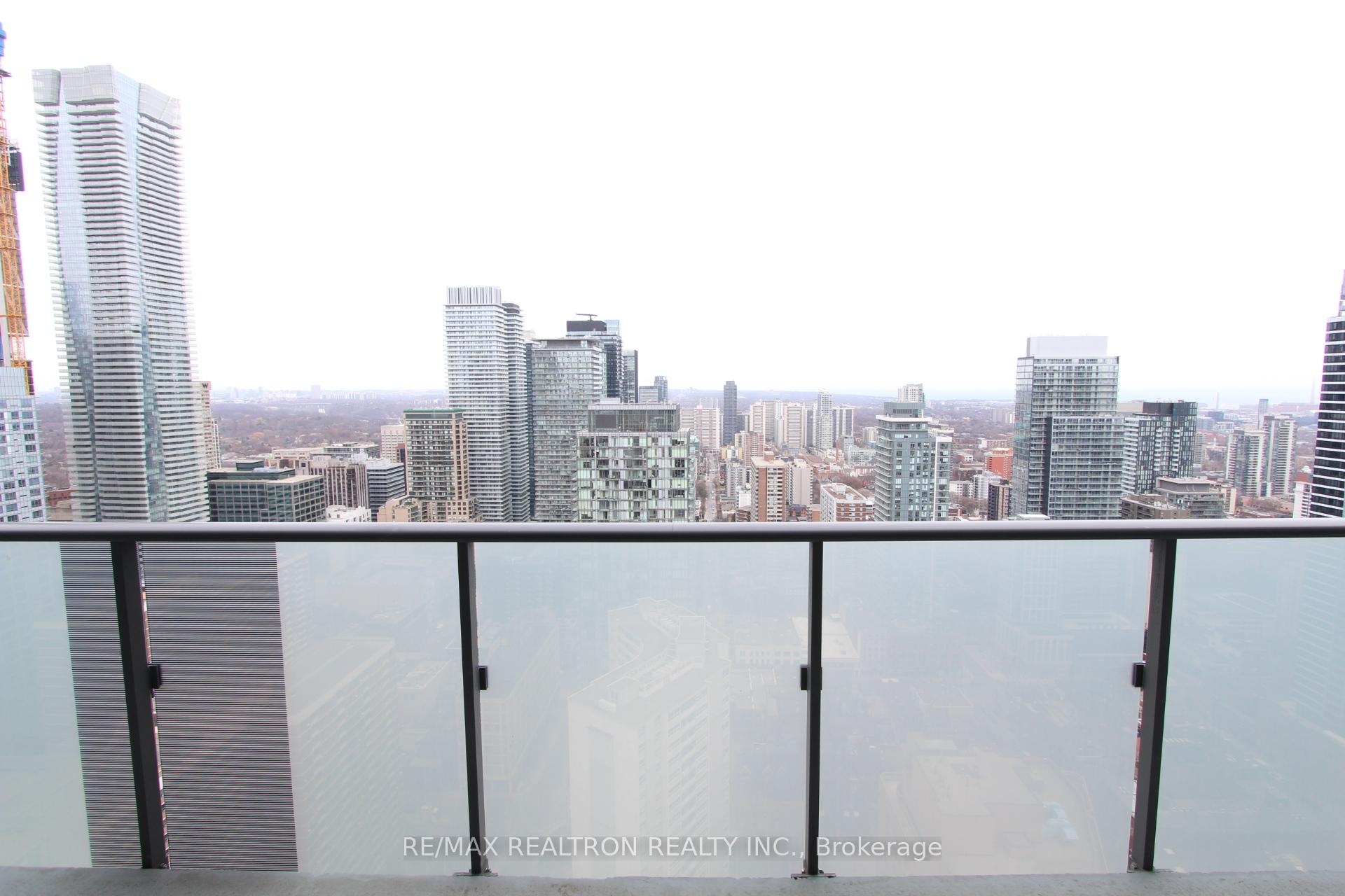 Photo 16 of Unit 4111, 1080 Bay Street, Toronto, Bay Street Corridor — HOMEH