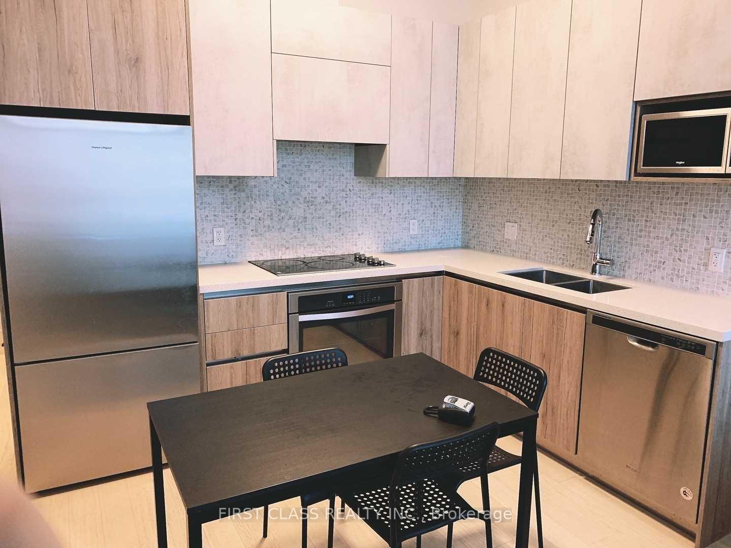 Photo 4 of Unit Ph01, 25 Water Walk Drive, Markham, Unionville — HOMEH