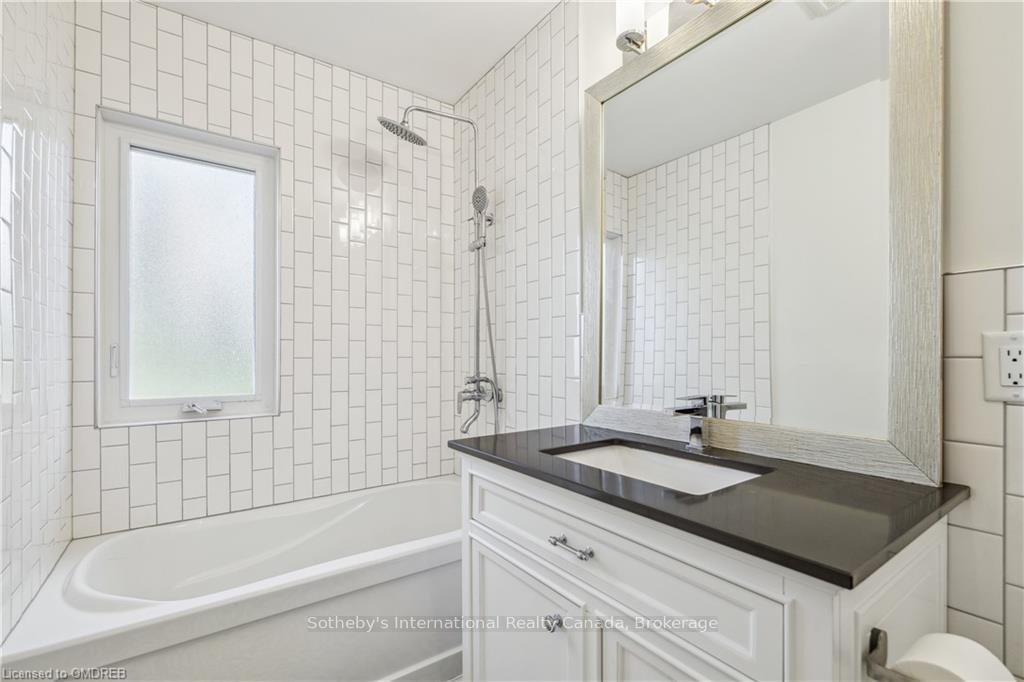 Photo 23 of 56 Colbourne Street, Hamilton, Central — HOMEH