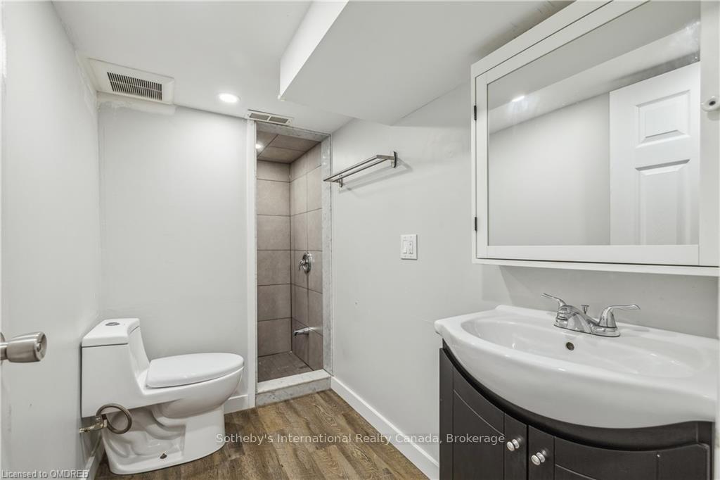 Photo 33 of 56 Colbourne Street, Hamilton, Central — HOMEH