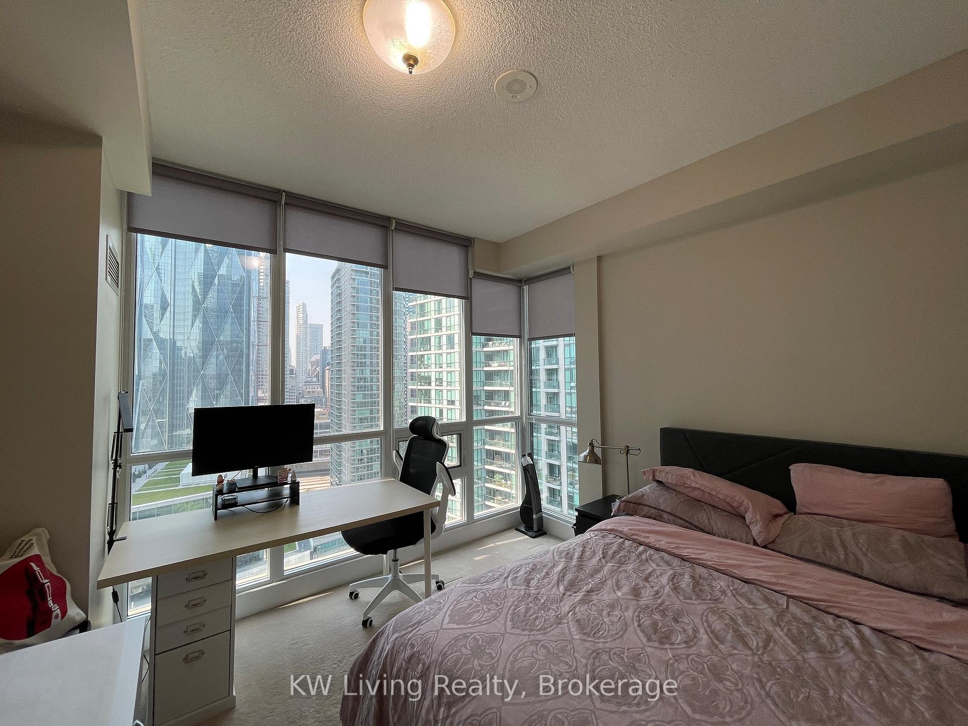 Photo 4 of Unit 2510, 12 Yonge Street, Toronto, Waterfront Communities — HOMEH