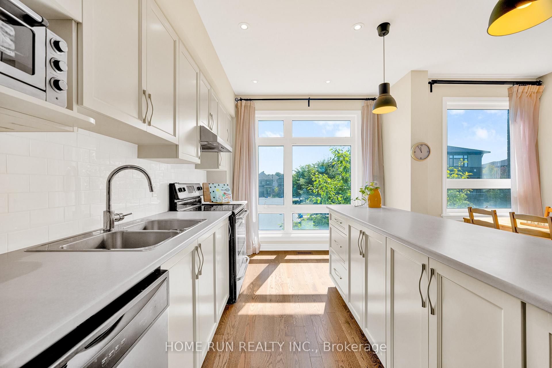 Photo 10 of 90 Gooseberry Place, Ottawa, Barrhaven - Longfields — HOMEH