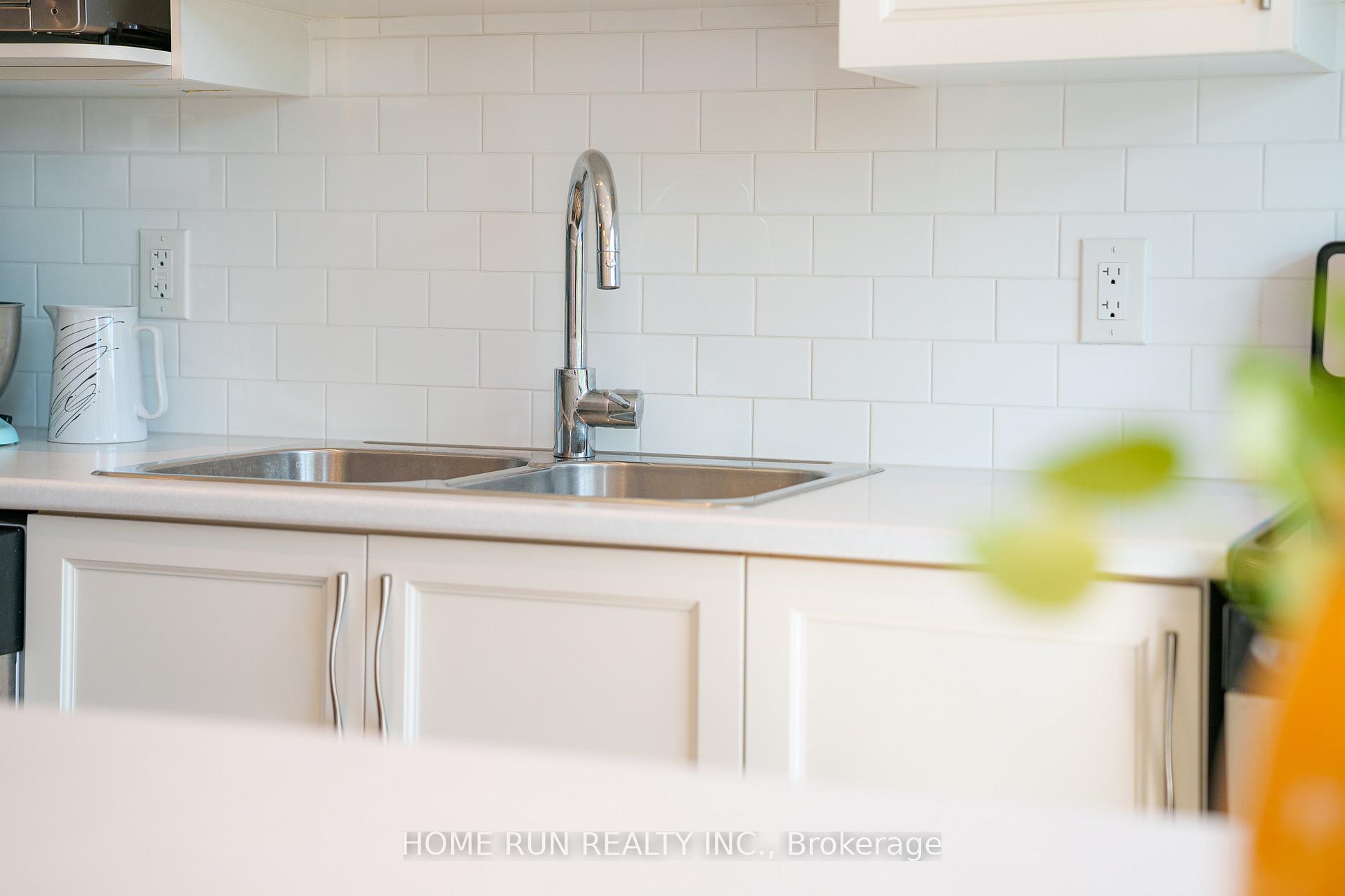 Photo 12 of 90 Gooseberry Place, Ottawa, Barrhaven - Longfields — HOMEH