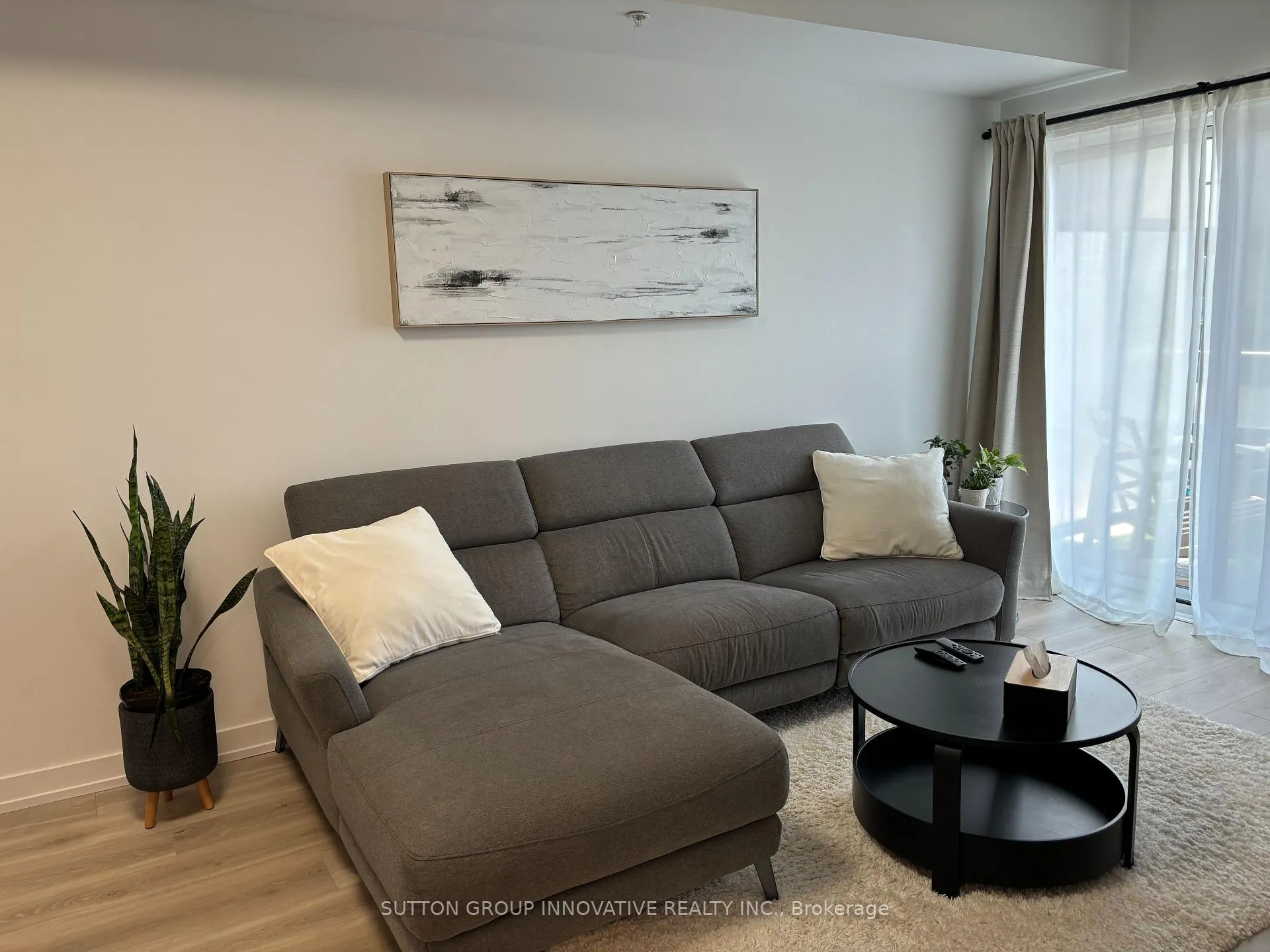 Photo 13 of Unit 204, 550 North Service Road, Grimsby, Grimsby Beach — HOMEH