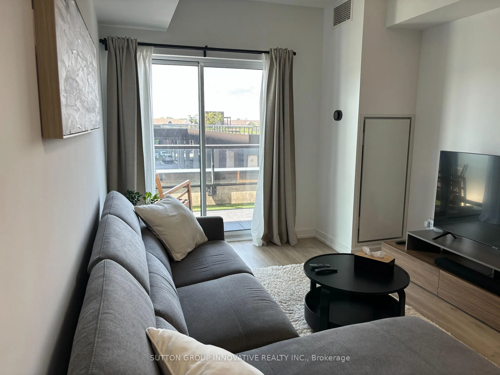 Photo 16 of Unit 204, 550 North Service Road, Grimsby, Grimsby Beach — HOMEH