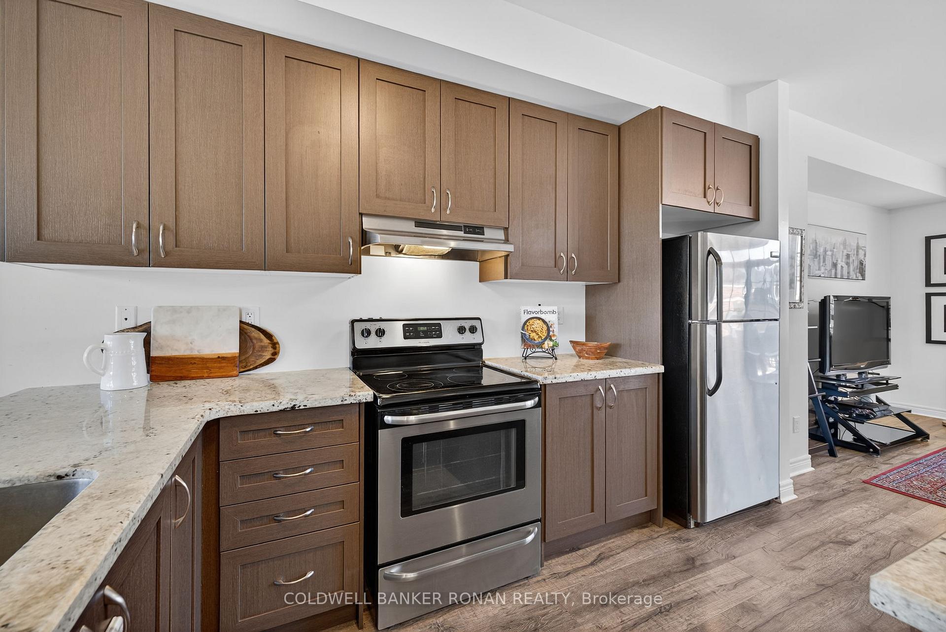Photo 13 of 10 McCardy Court, Caledon, Caledon East — HOMEH