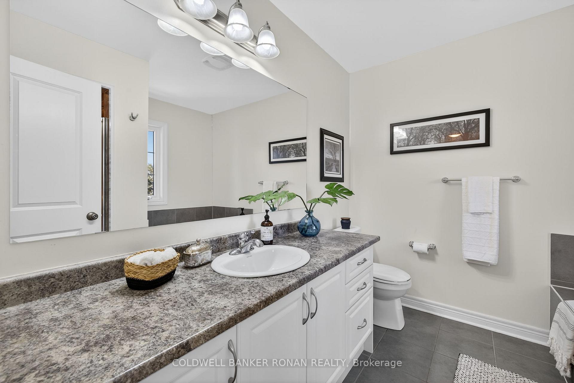 Photo 23 of 10 McCardy Court, Caledon, Caledon East — HOMEH