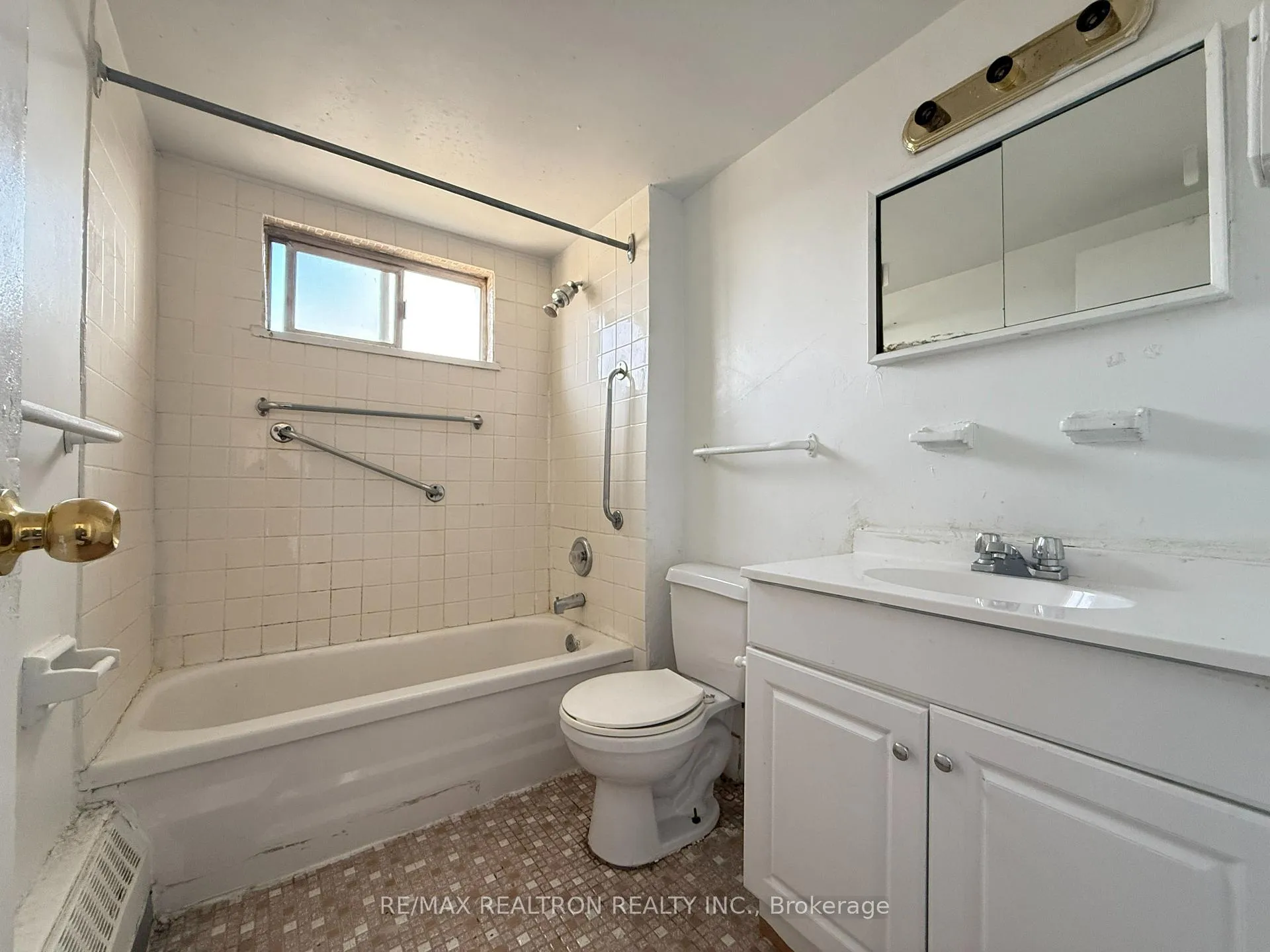 Photo 4 of Unit 419, 500 Dawes Road, Toronto, O'Connor-Parkview — HOMEH