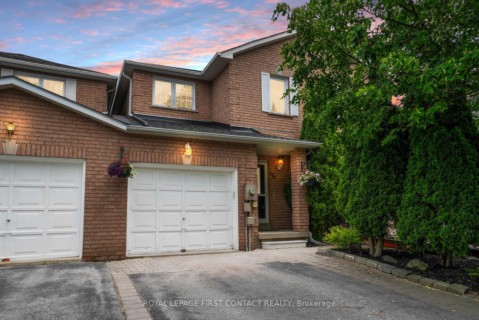 Photo 1 of 126 Bruce Crescent, Barrie, Bayshore — HOMEH