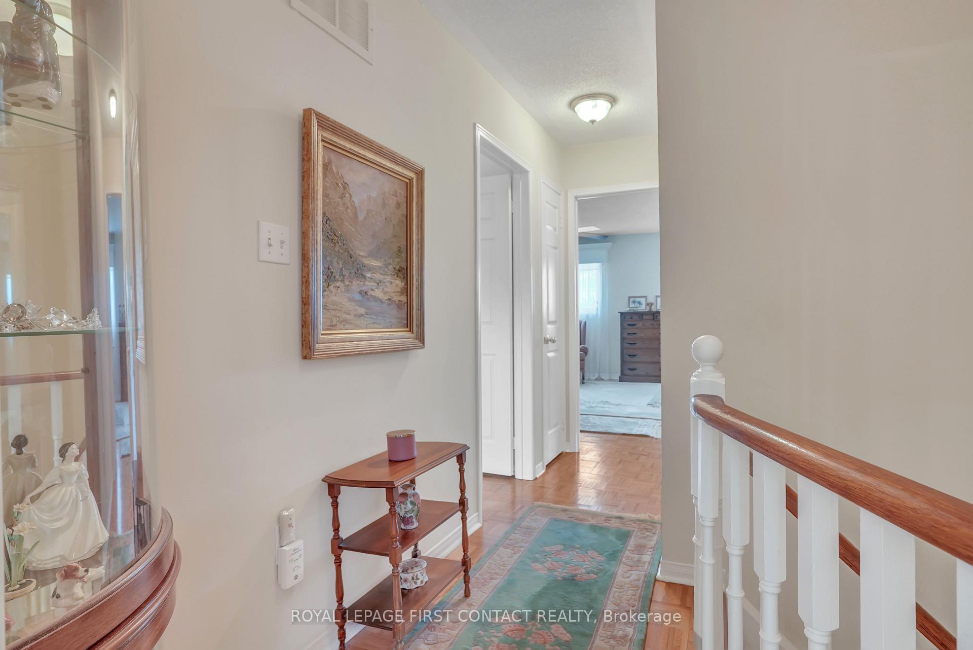 Photo 18 of 126 Bruce Crescent, Barrie, Bayshore — HOMEH