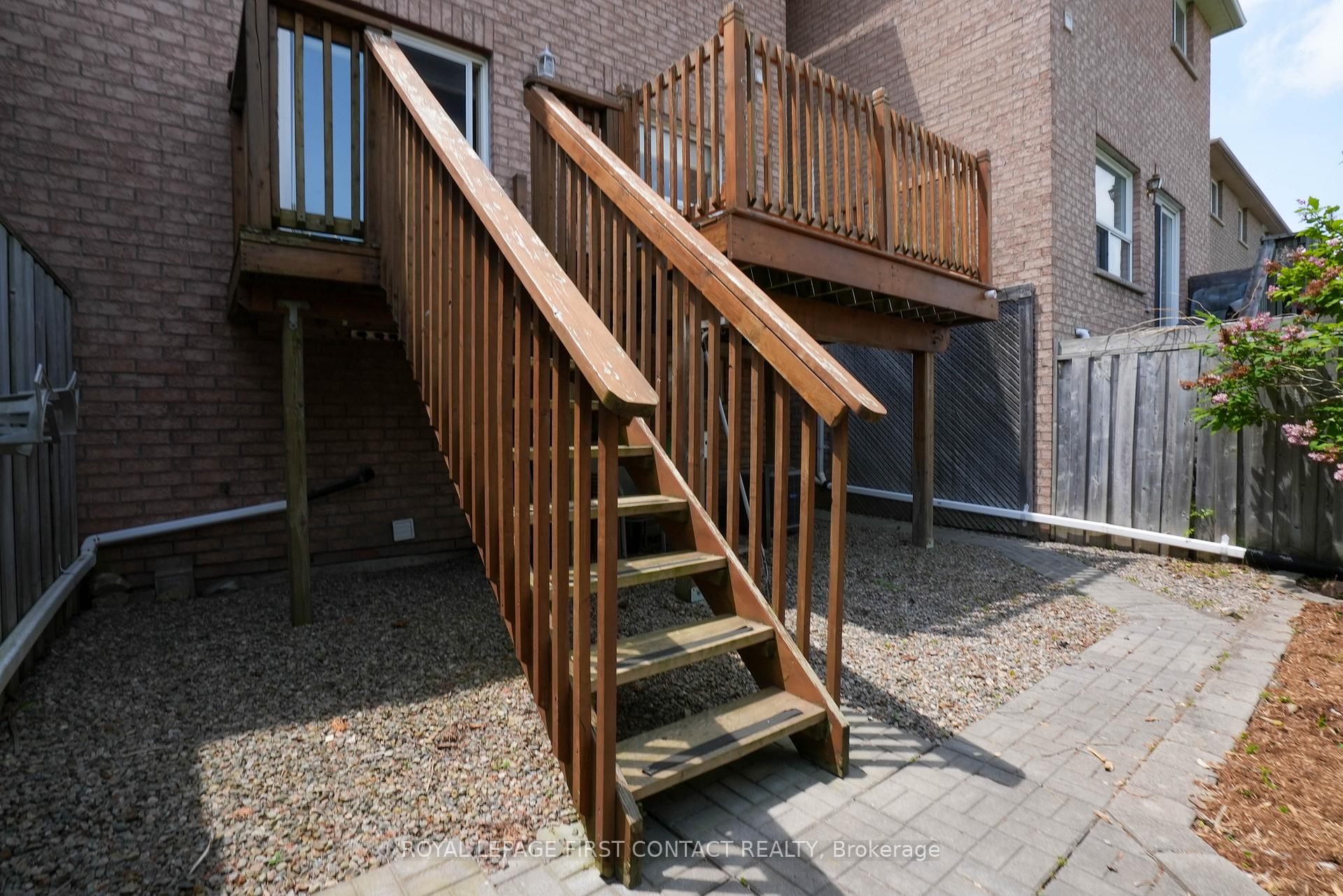 Photo 28 of 126 Bruce Crescent, Barrie, Bayshore — HOMEH