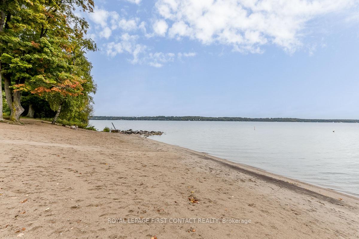 Photo 46 of 126 Bruce Crescent, Barrie, Bayshore — HOMEH