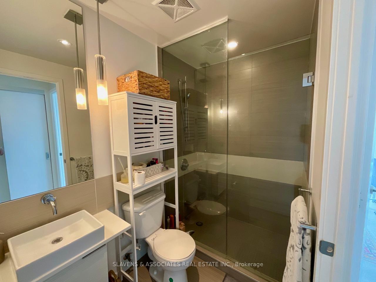 Photo 15 of Unit 2803, 8 Charlotte Street, Toronto, Waterfront Communities — HOMEH