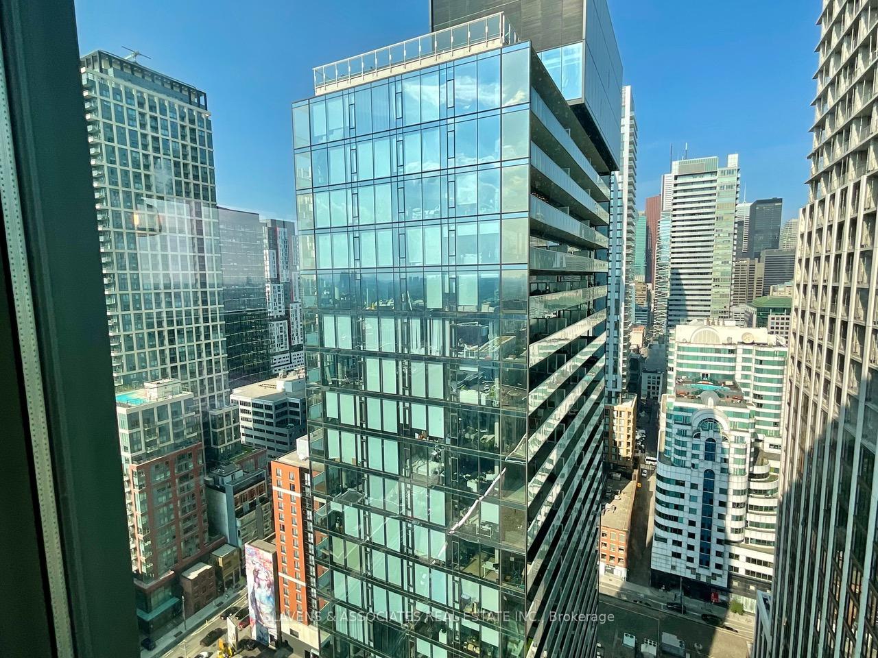 Photo 17 of Unit 2803, 8 Charlotte Street, Toronto, Waterfront Communities — HOMEH