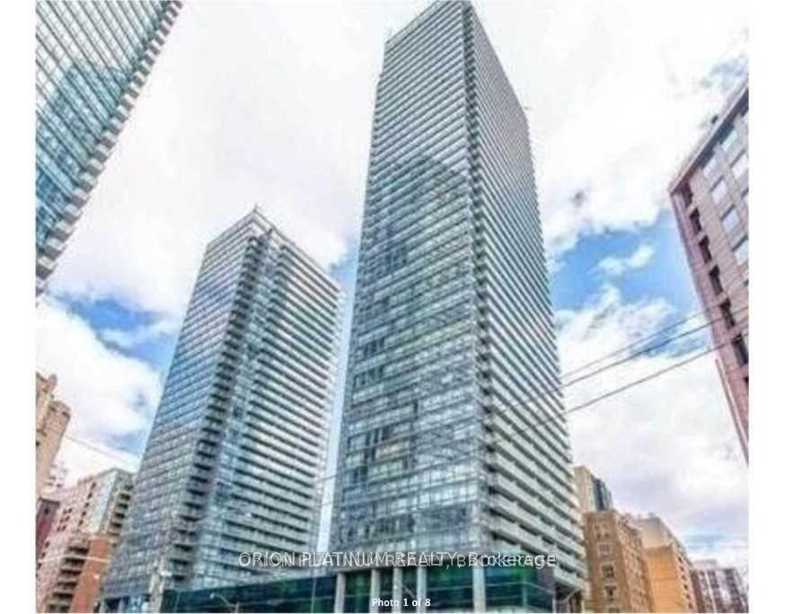 Front of Unit 2604, 38 Grenville Street