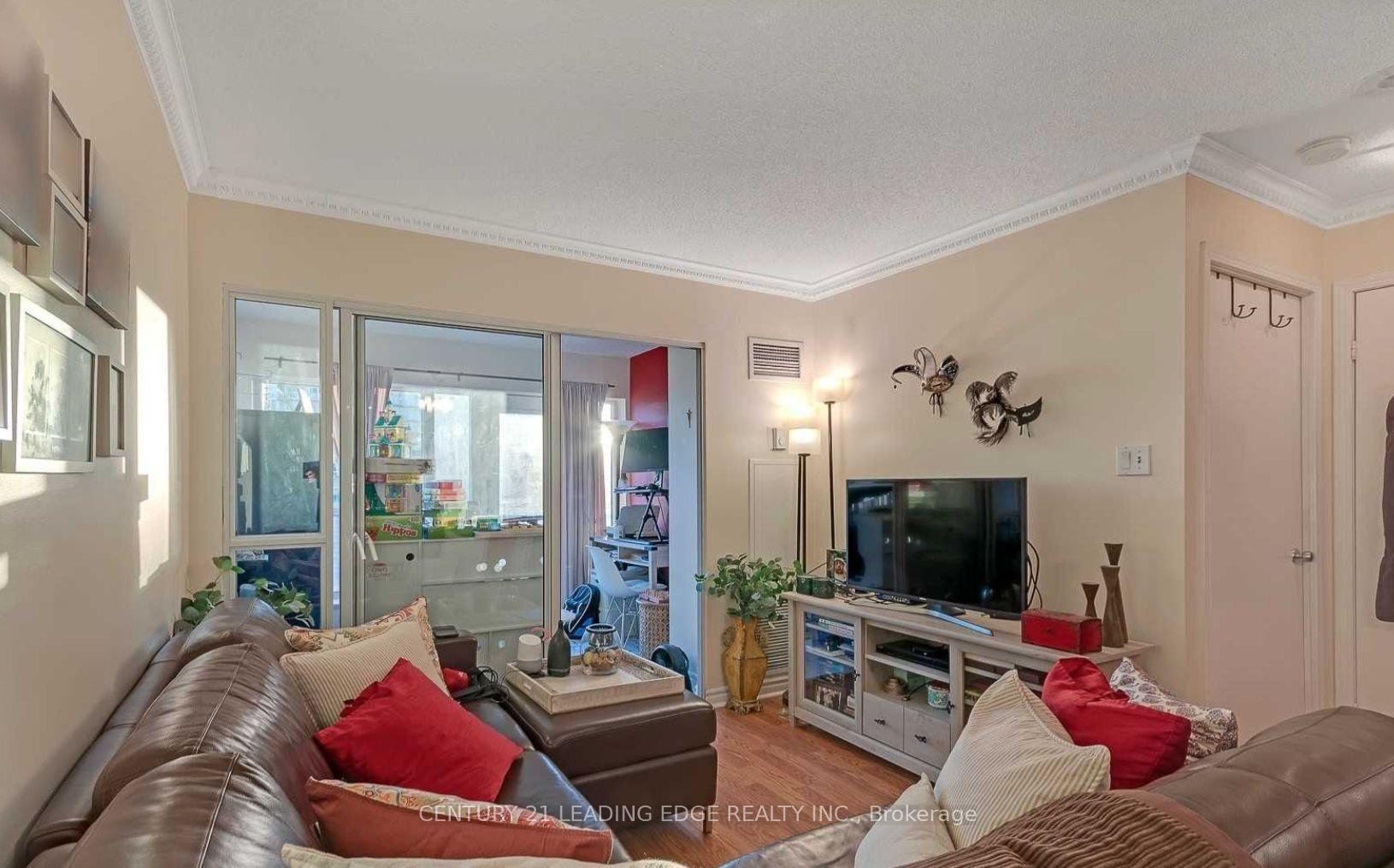 Photo 14 of Unit 931, 600 Queens Quay W, Toronto, Waterfront Communities — HOMEH