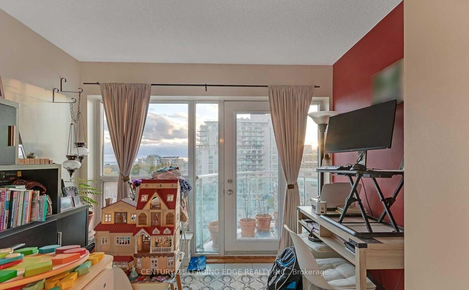 Photo 15 of Unit 931, 600 Queens Quay W, Toronto, Waterfront Communities — HOMEH