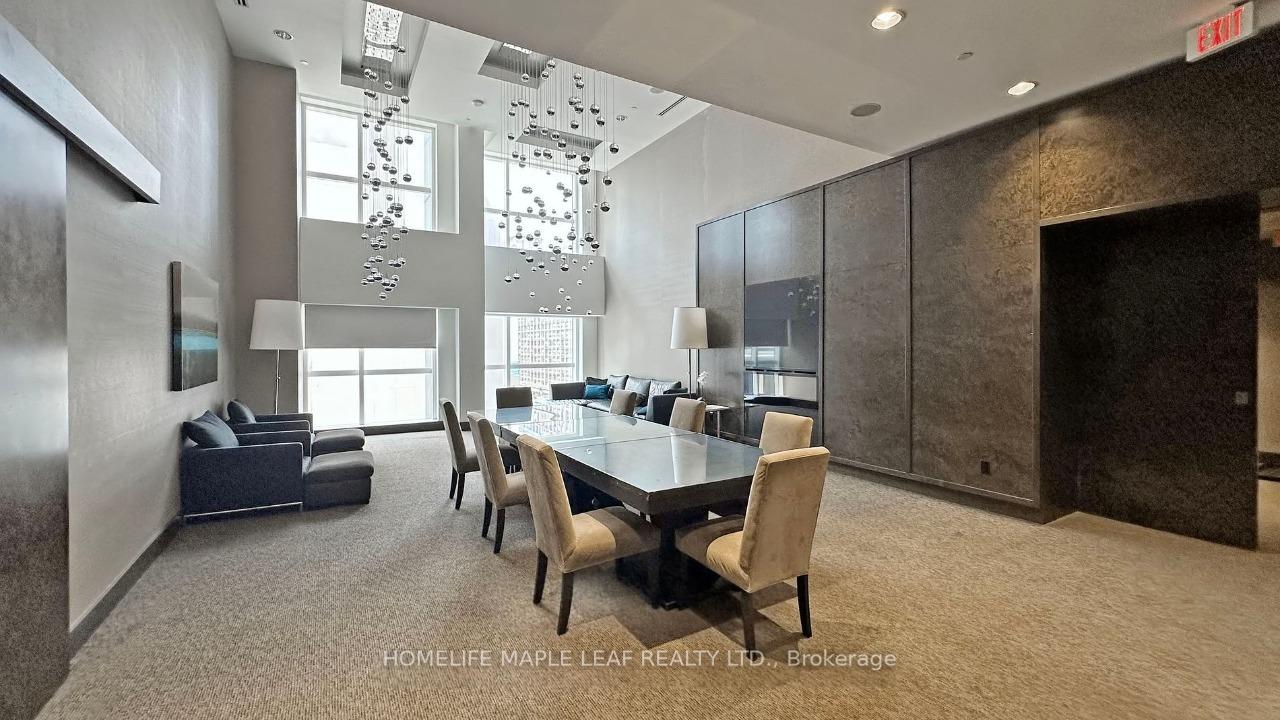 Photo 14 of Unit 4001, 386 Yonge Street, Toronto, Bay Street Corridor — HOMEH