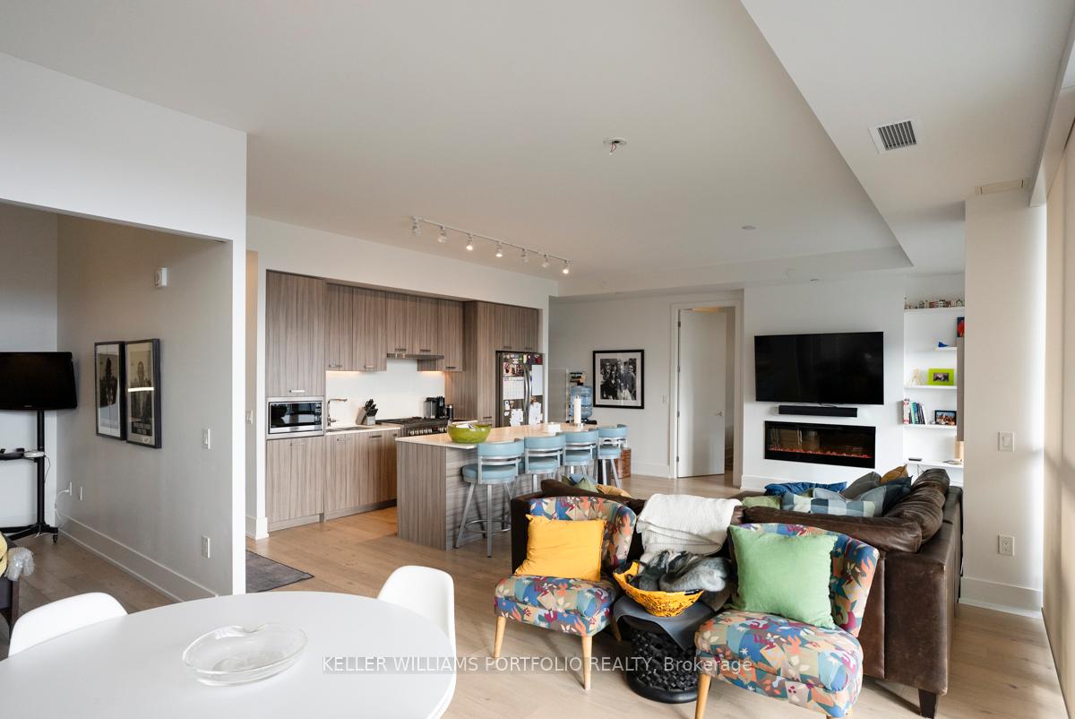 Photo 7 of Unit 802, 1331 Queen Street E, Toronto, South Riverdale — HOMEH