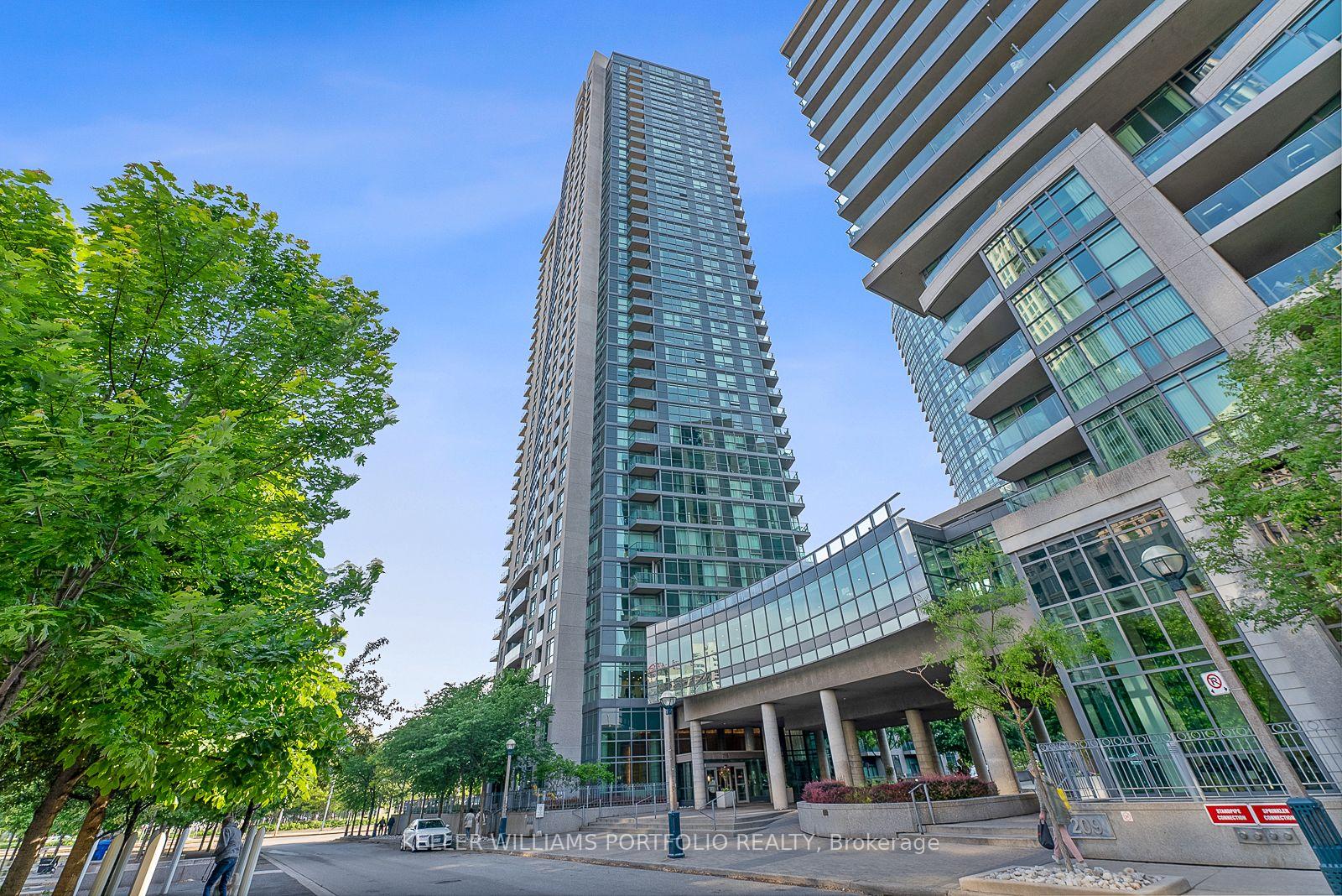 Front of Unit 3304, 215 Fort York Boulevard
