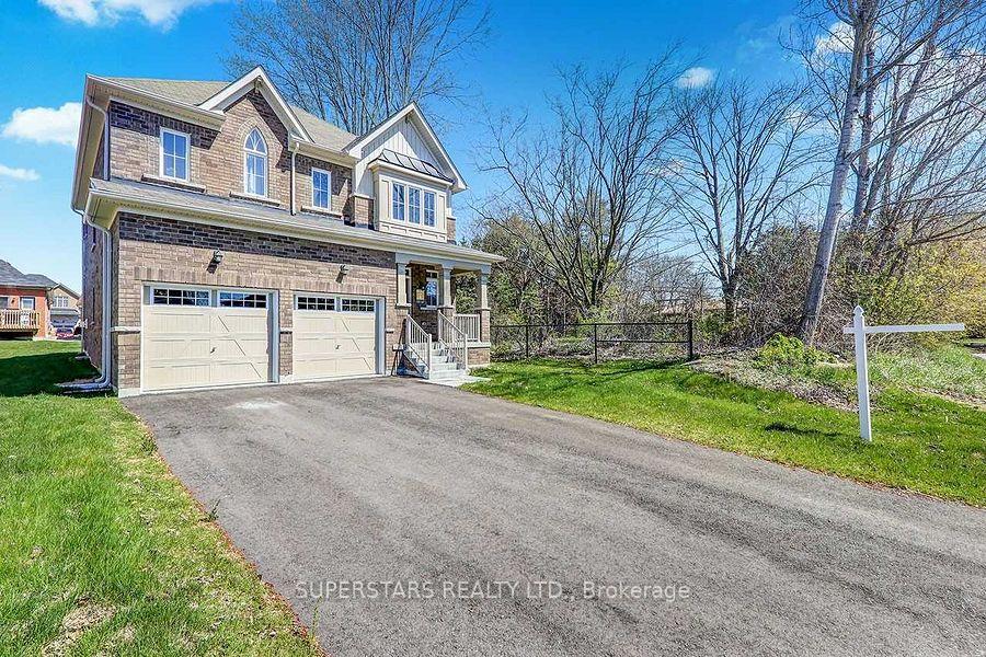 Photo 1 of 62 Ireland Street, Clarington, Bowmanville — HOMEH