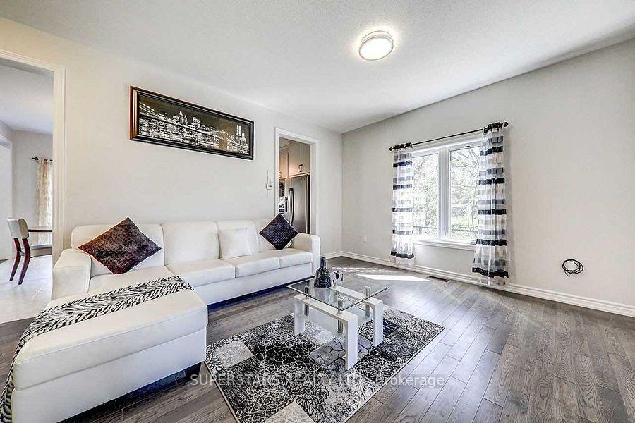 Photo 4 of 62 Ireland Street, Clarington, Bowmanville — HOMEH