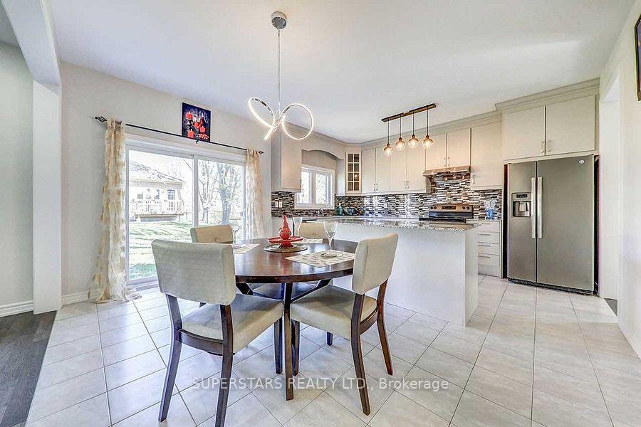 Photo 7 of 62 Ireland Street, Clarington, Bowmanville — HOMEH